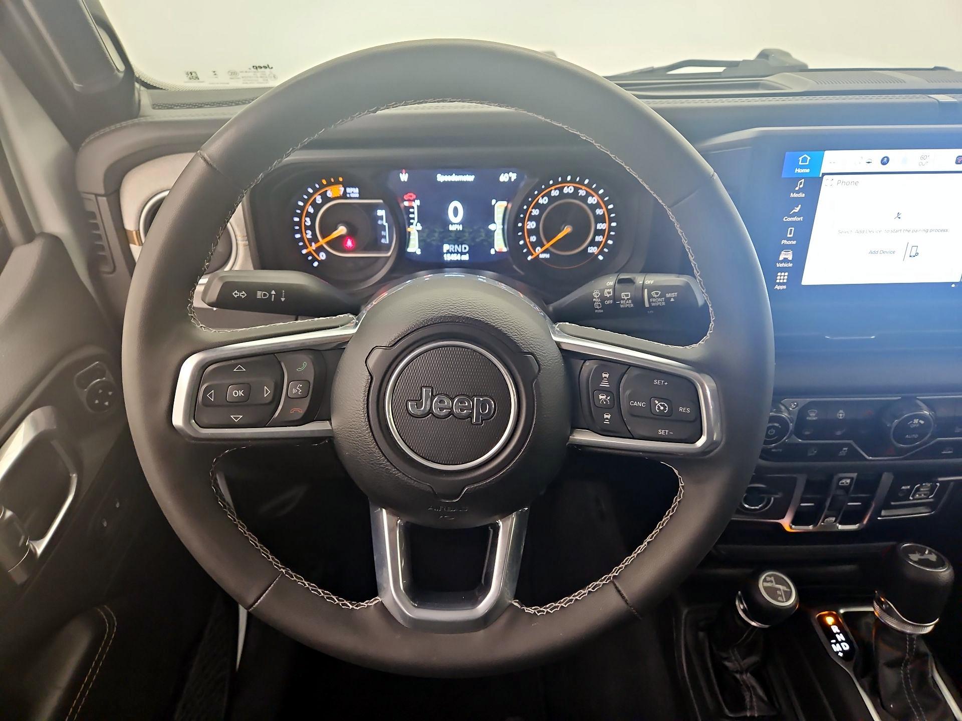 Thumbnail: 2025 Jeep Wrangler - 10