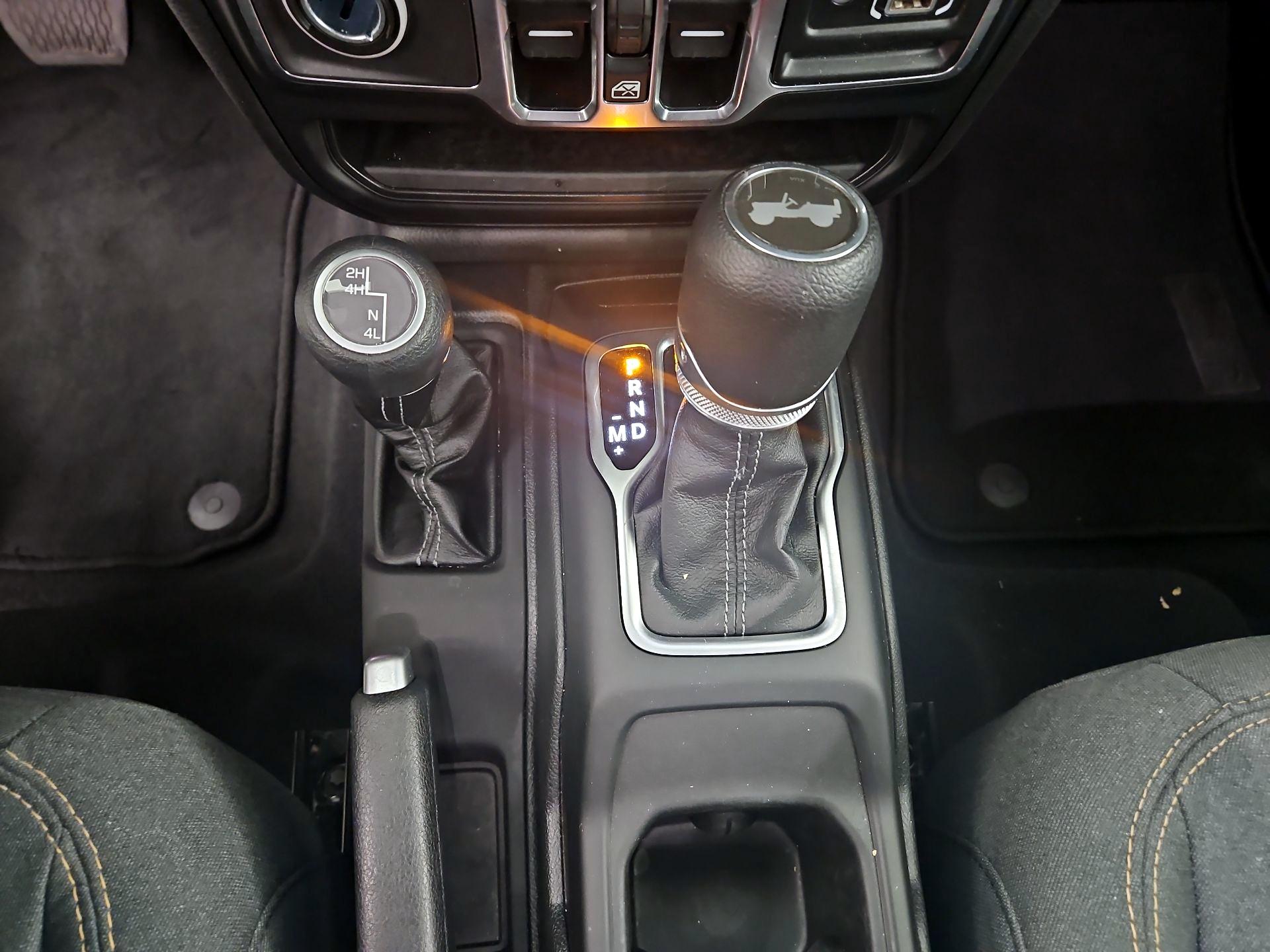 Thumbnail: 2025 Jeep Wrangler - 17