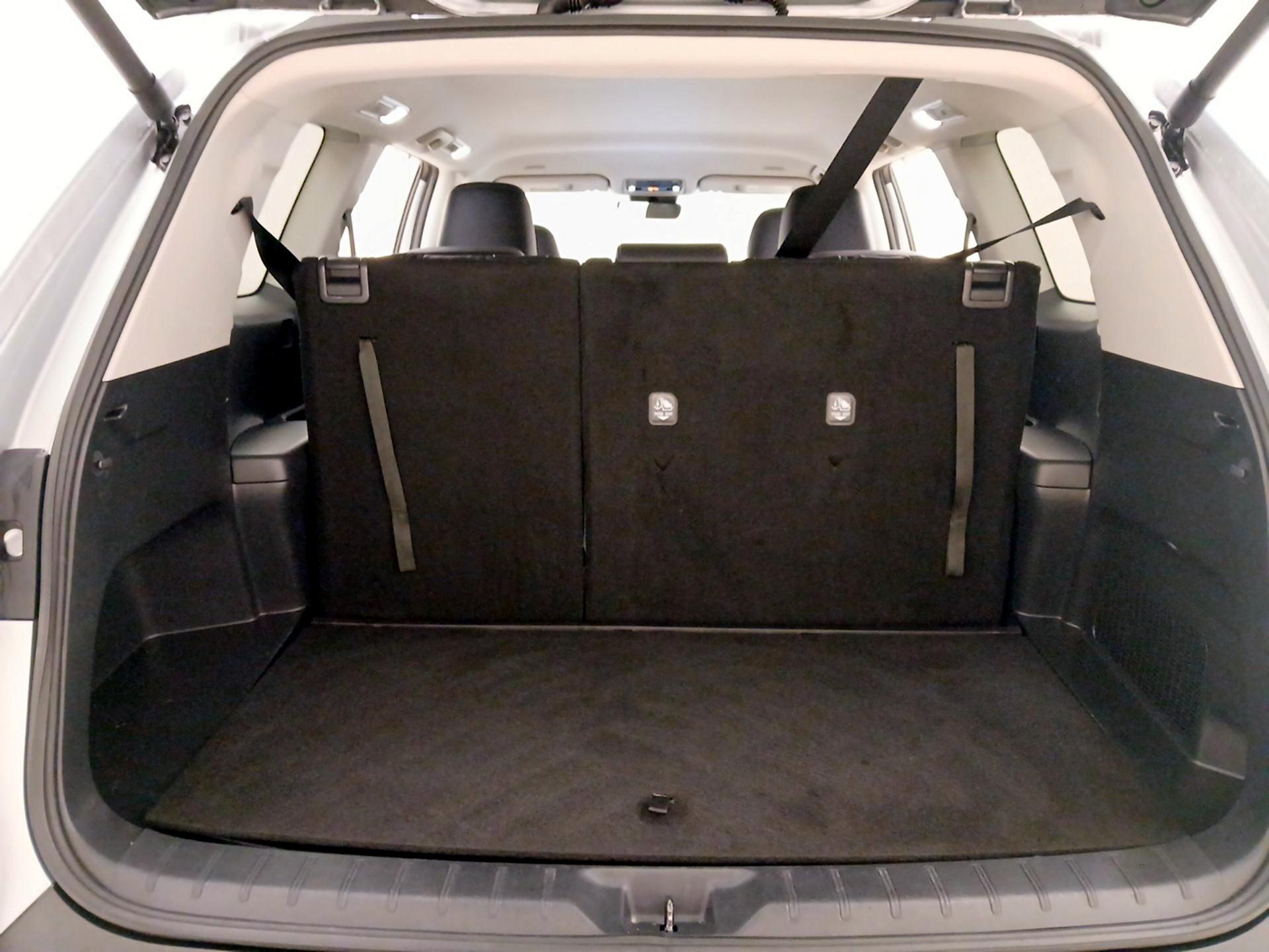 Thumbnail: 2025 Toyota Grand Highlander - 20