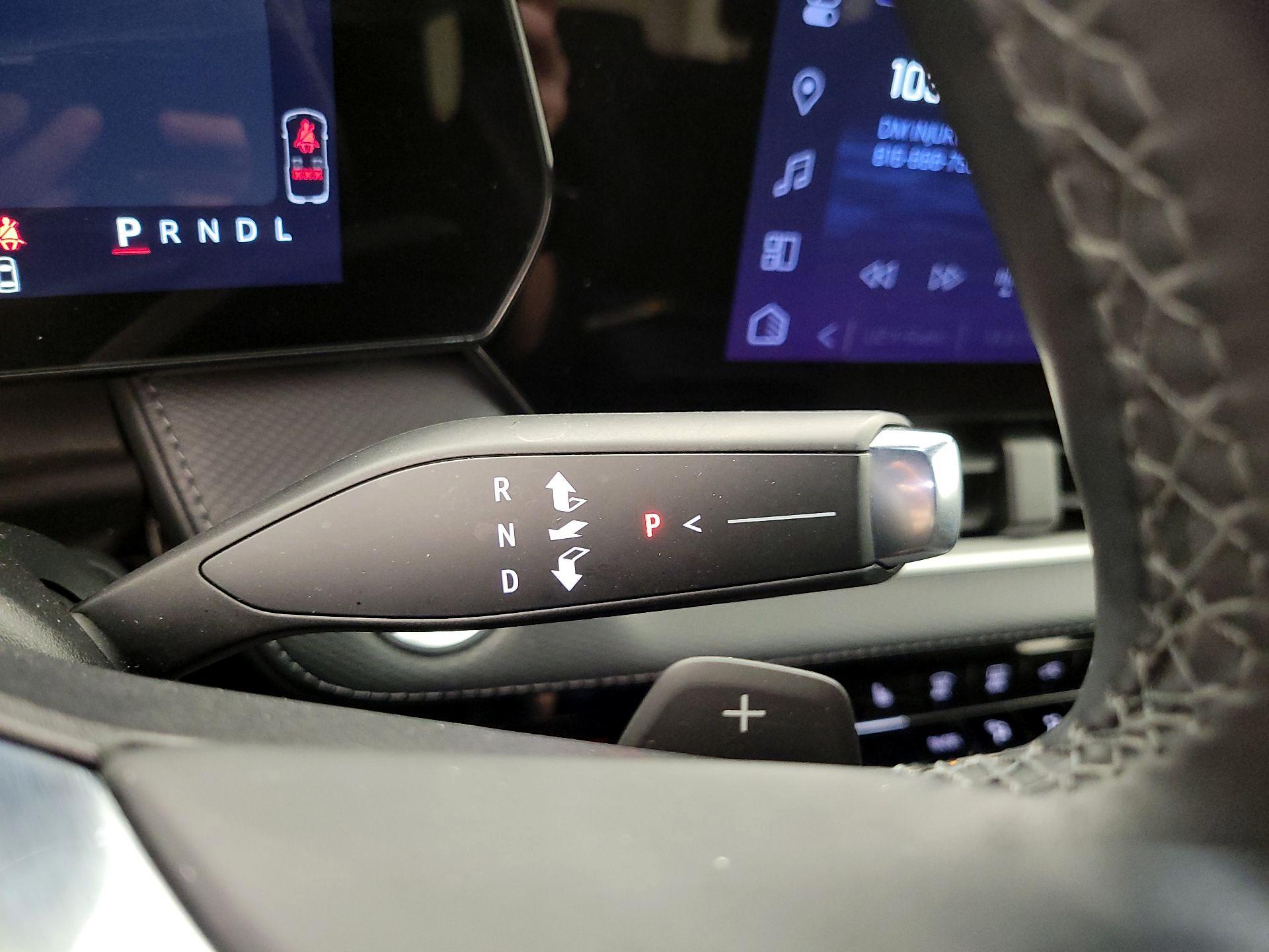 Thumbnail: 2025 Chevrolet Equinox - 17