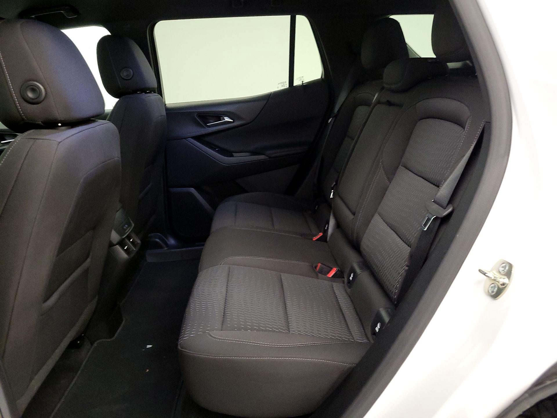 Thumbnail: 2025 Chevrolet Equinox - 19