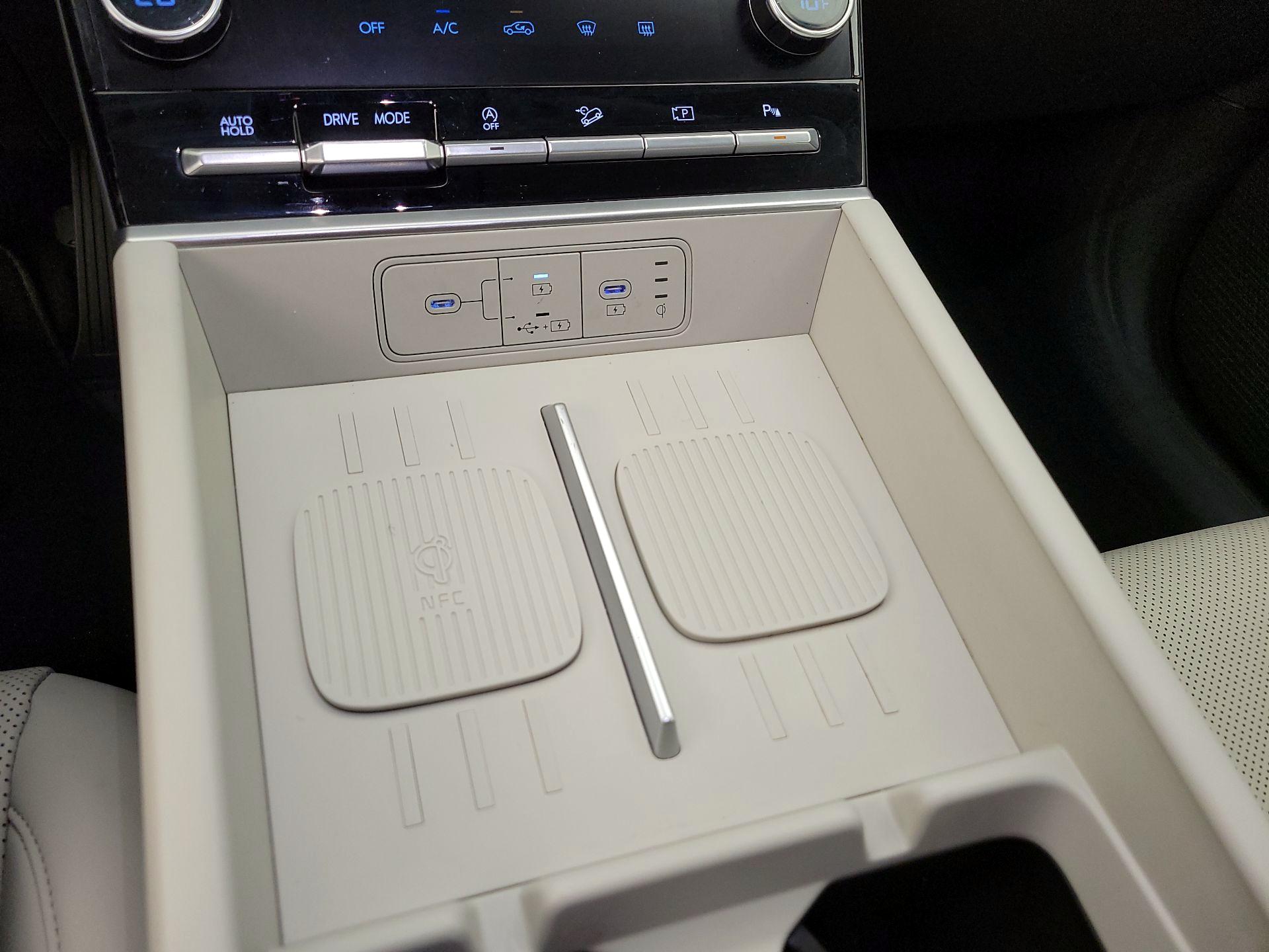 Thumbnail: 2025 Hyundai Santa Fe - 18