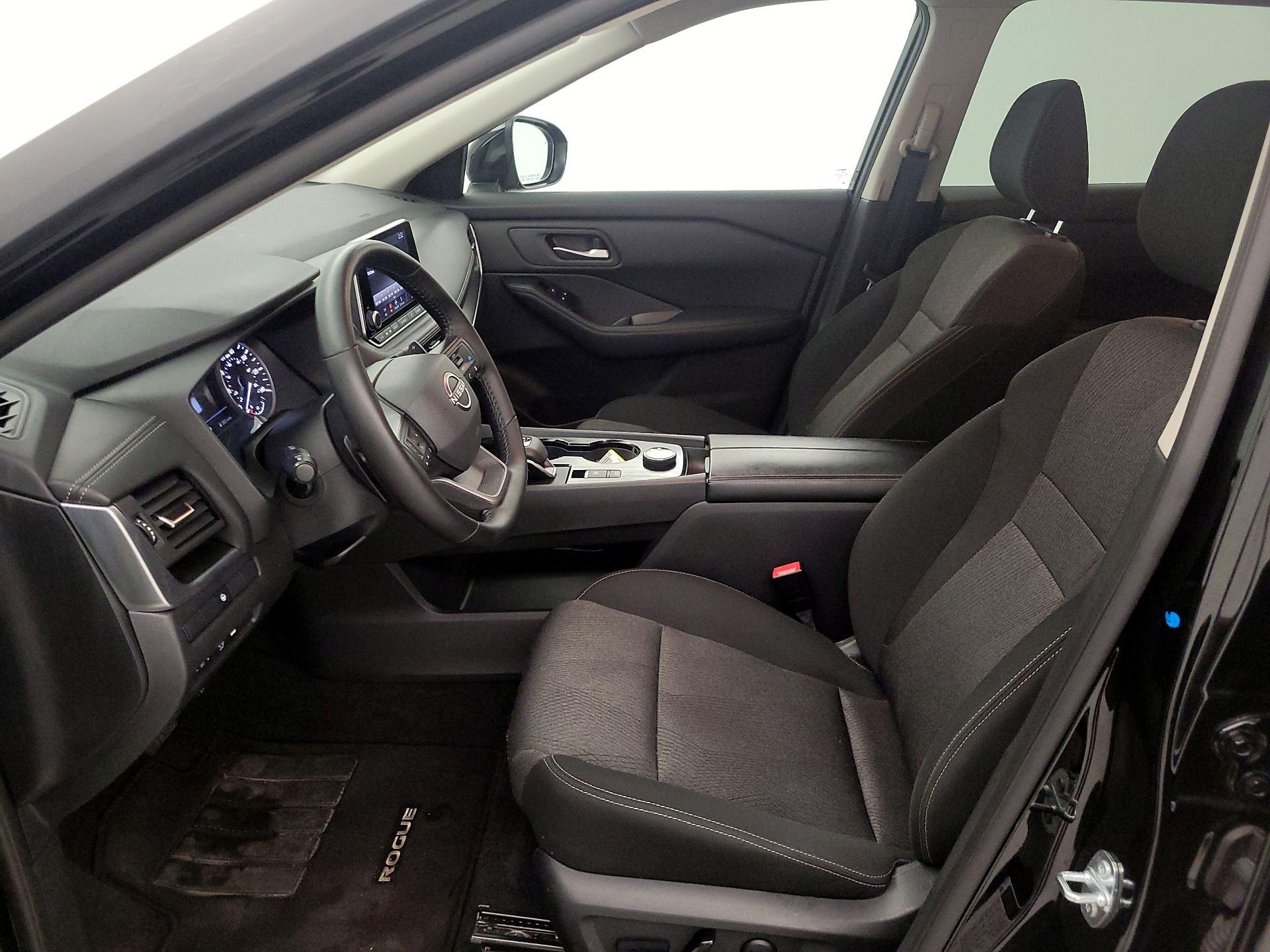 Thumbnail: 2025 Nissan Rogue - 11