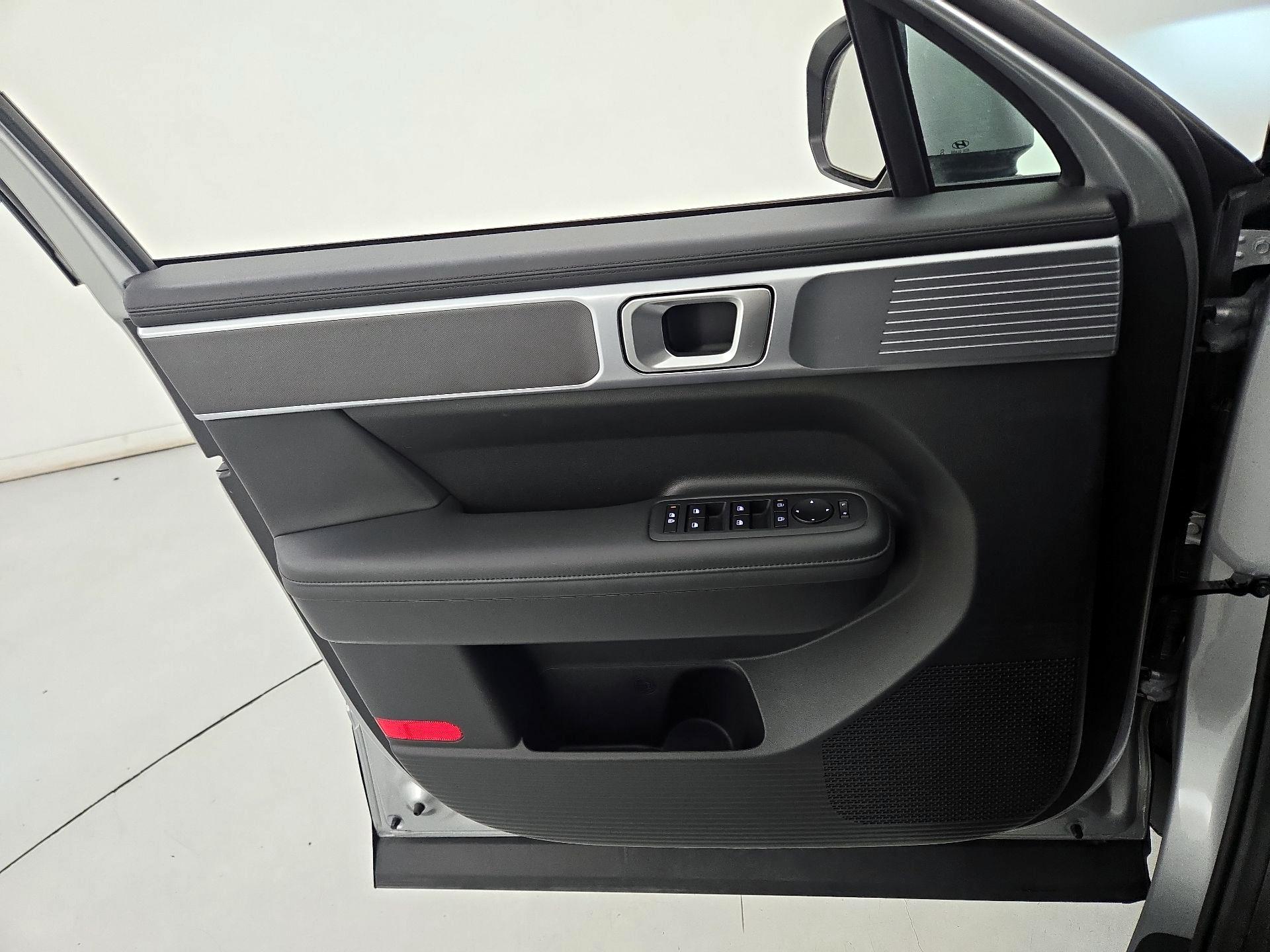 Thumbnail: 2025 Hyundai Santa Fe - 12