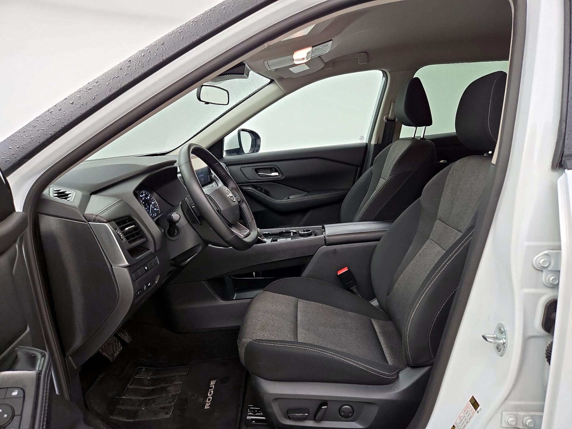 Thumbnail: 2025 Nissan Rogue - 11