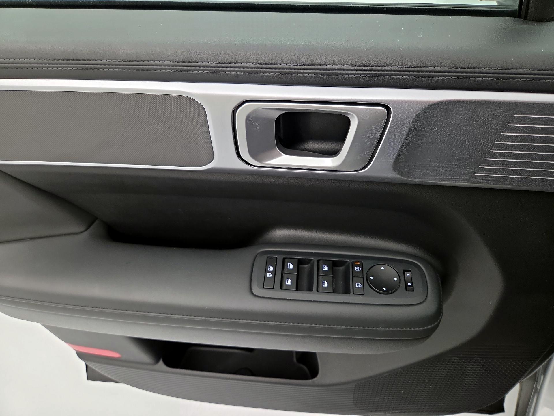 Thumbnail: 2025 Hyundai Santa Fe - 12