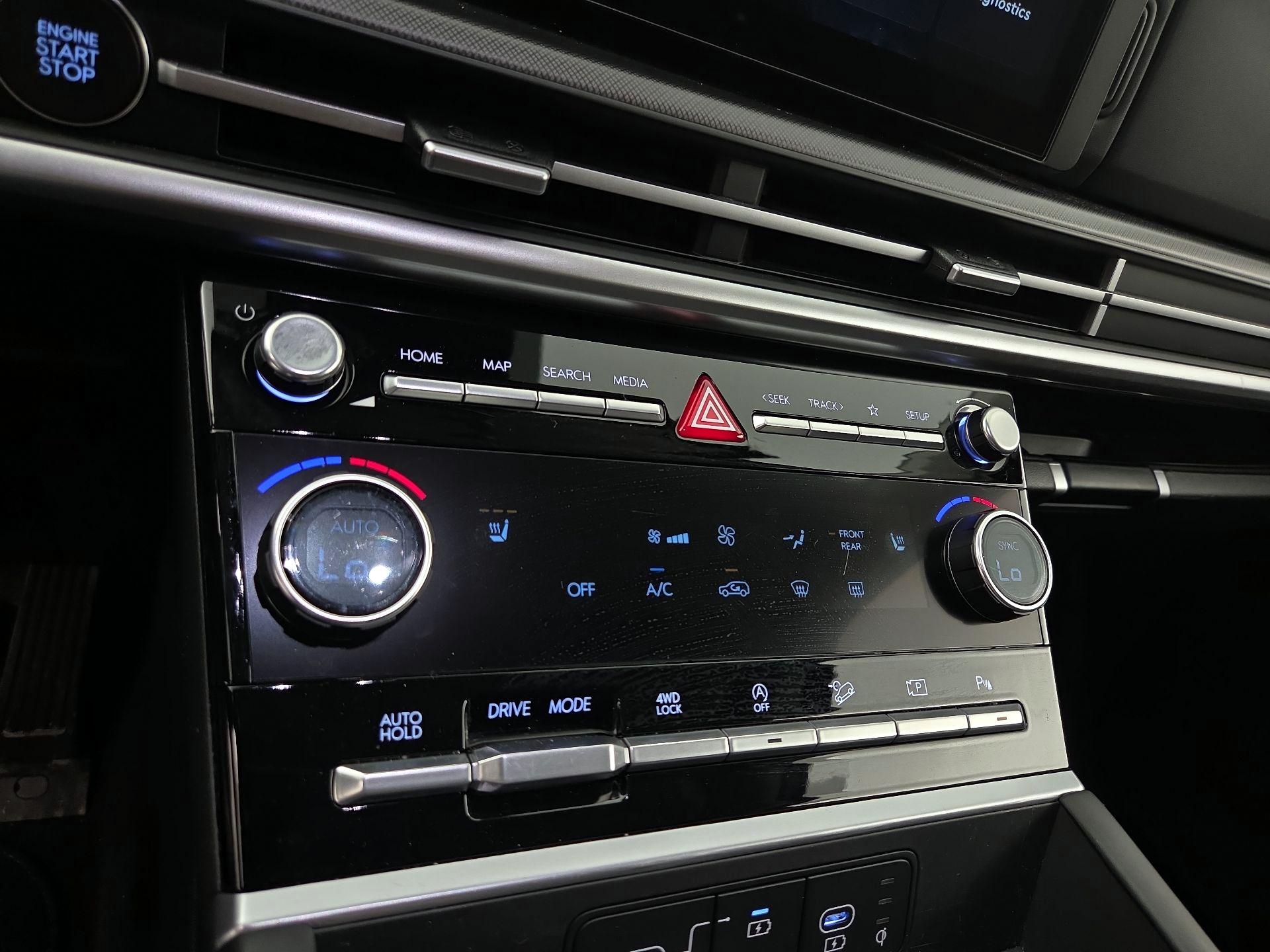 Thumbnail: 2025 Hyundai Santa Fe - 16