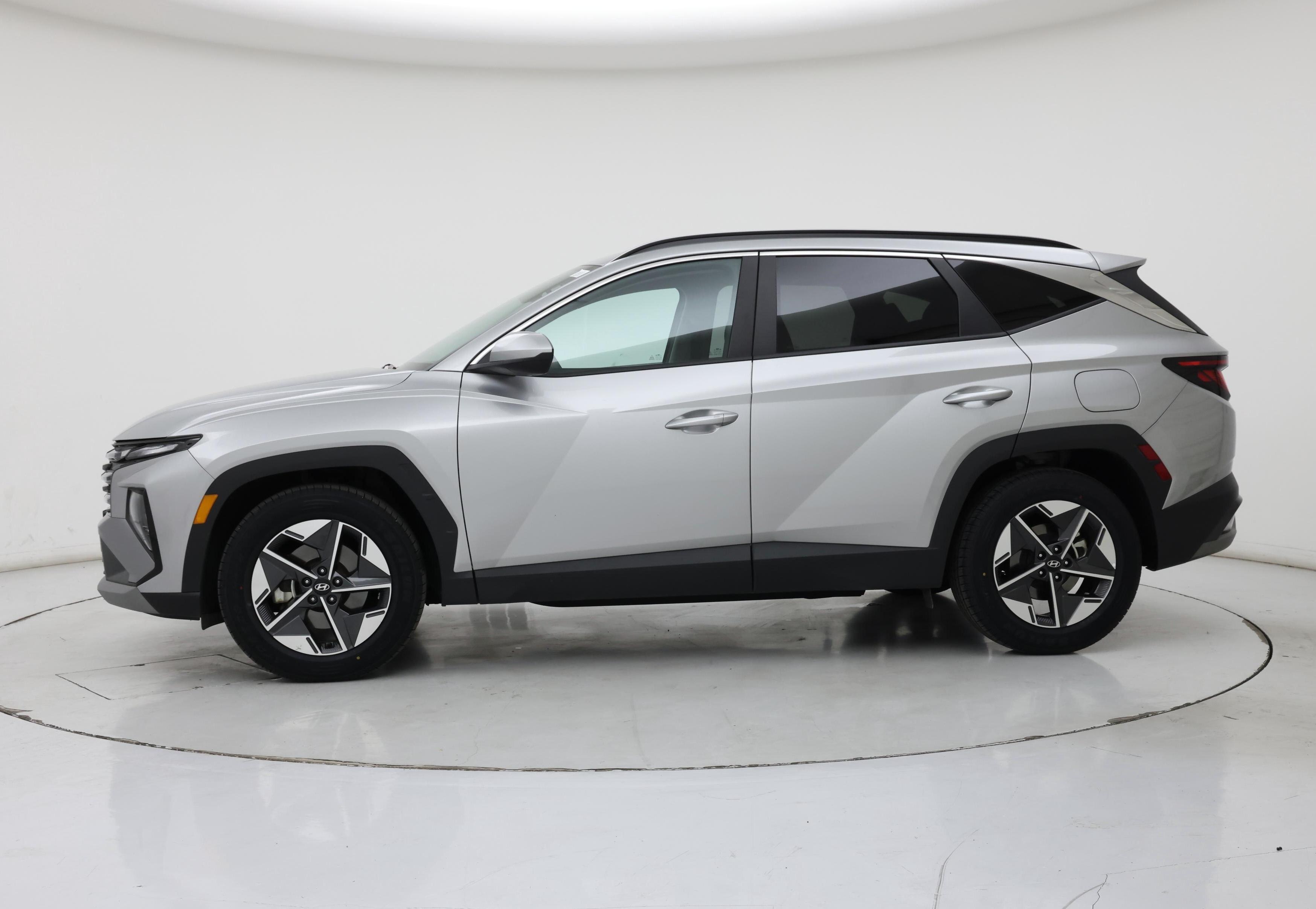 Thumbnail: 2025 Hyundai Tucson - 3