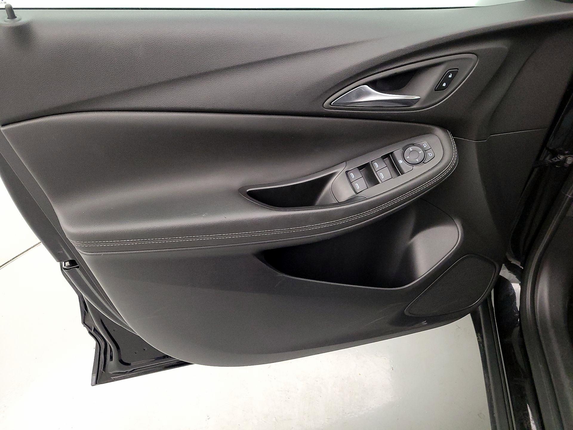 Thumbnail: 2025 Buick Encore GX - 12