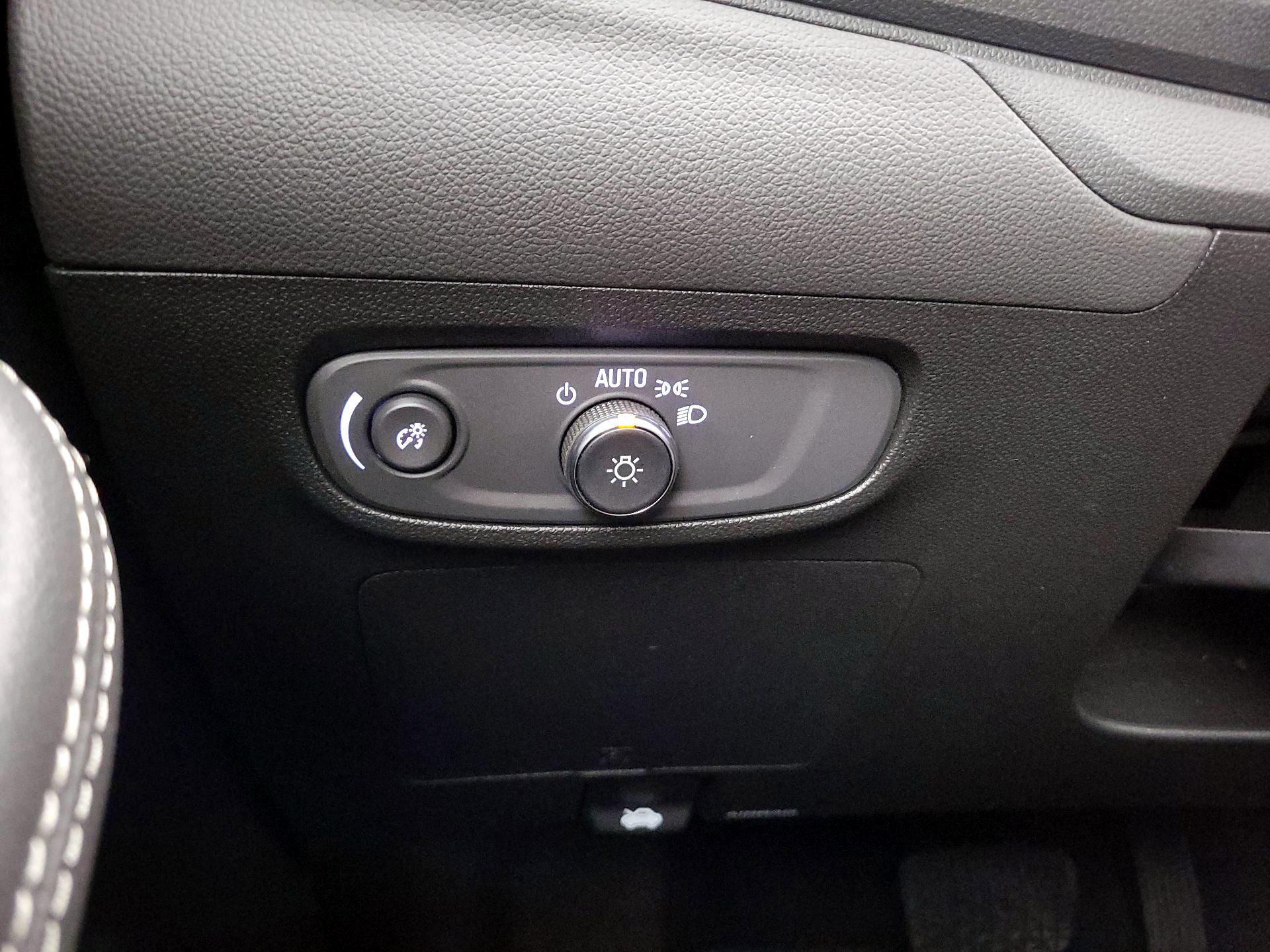 Thumbnail: 2025 Buick Encore GX - 13