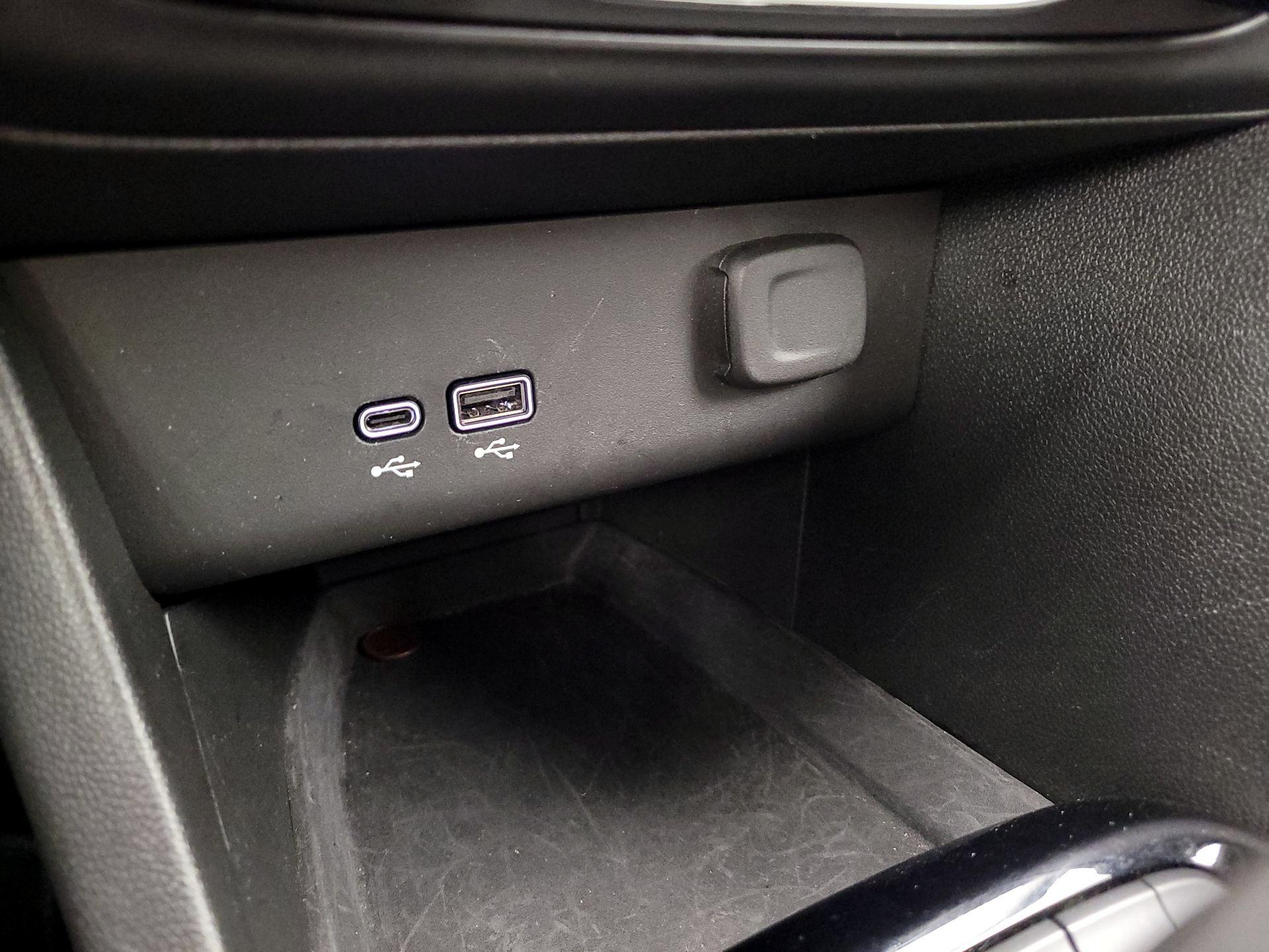 Thumbnail: 2025 Buick Encore GX - 18