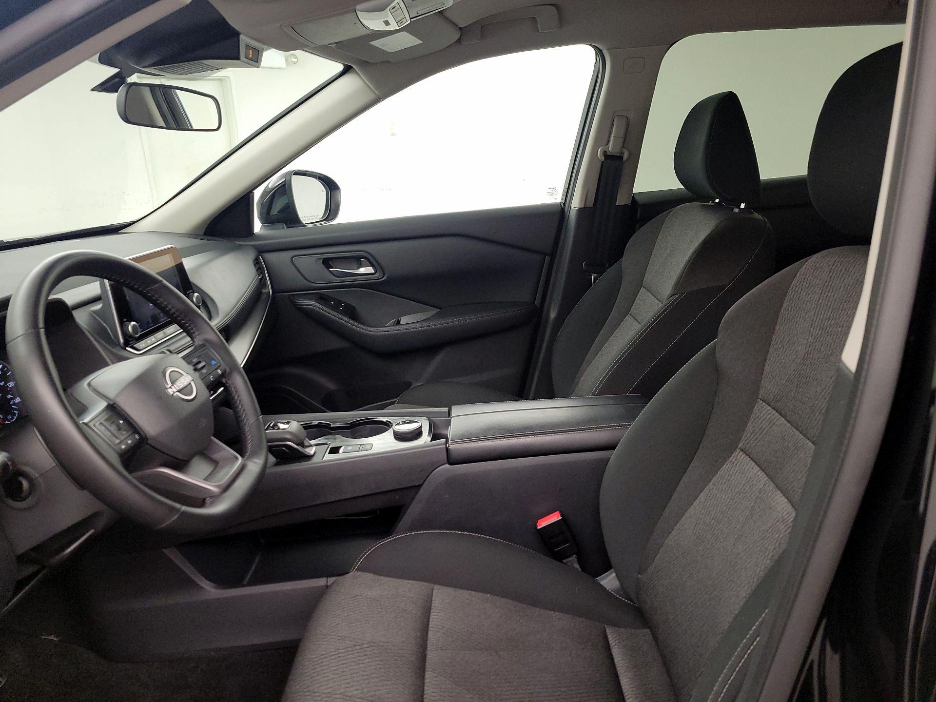 Thumbnail: 2025 Nissan Rogue - 11