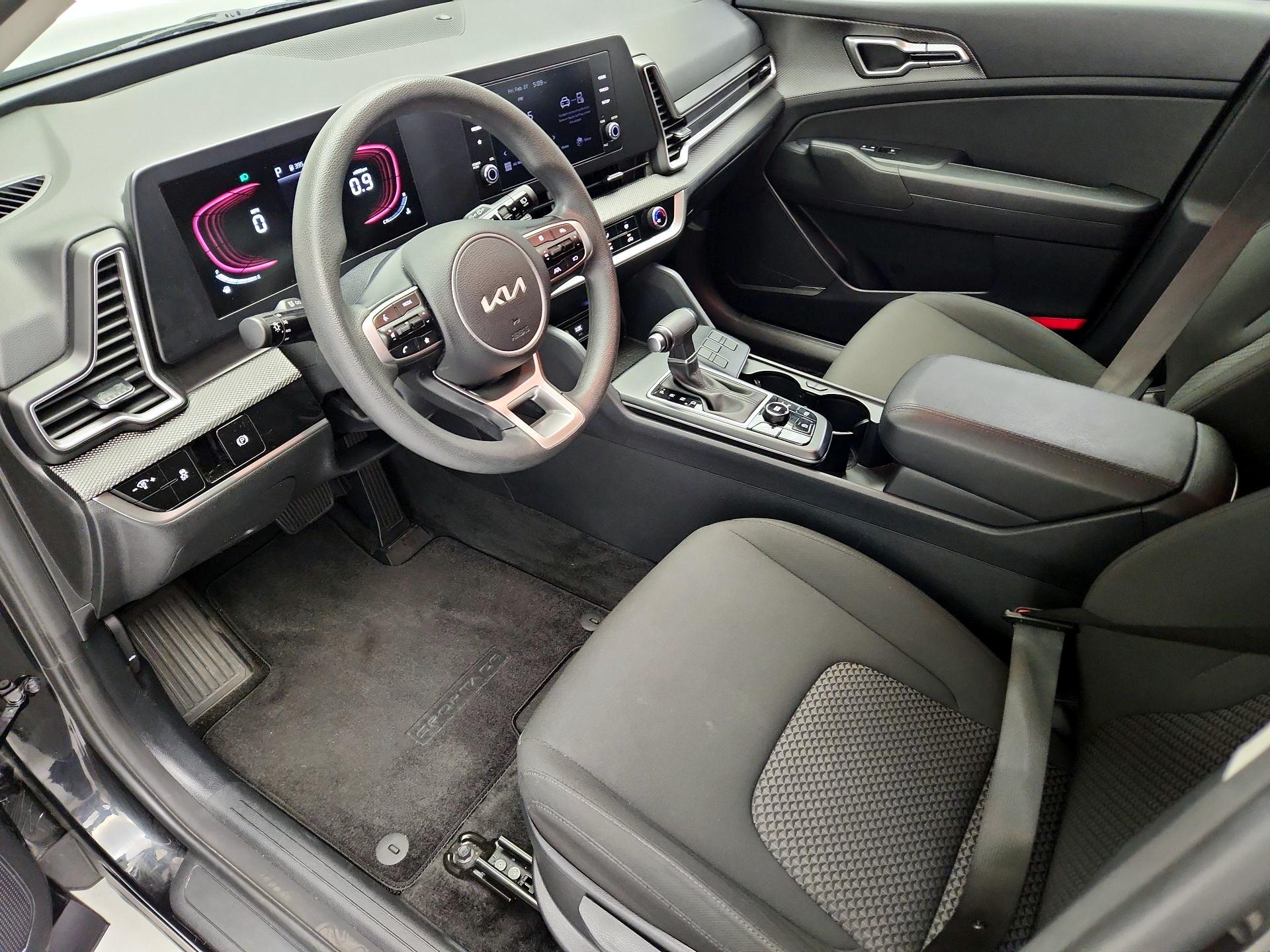 Thumbnail: 2025 Kia Sportage - 11