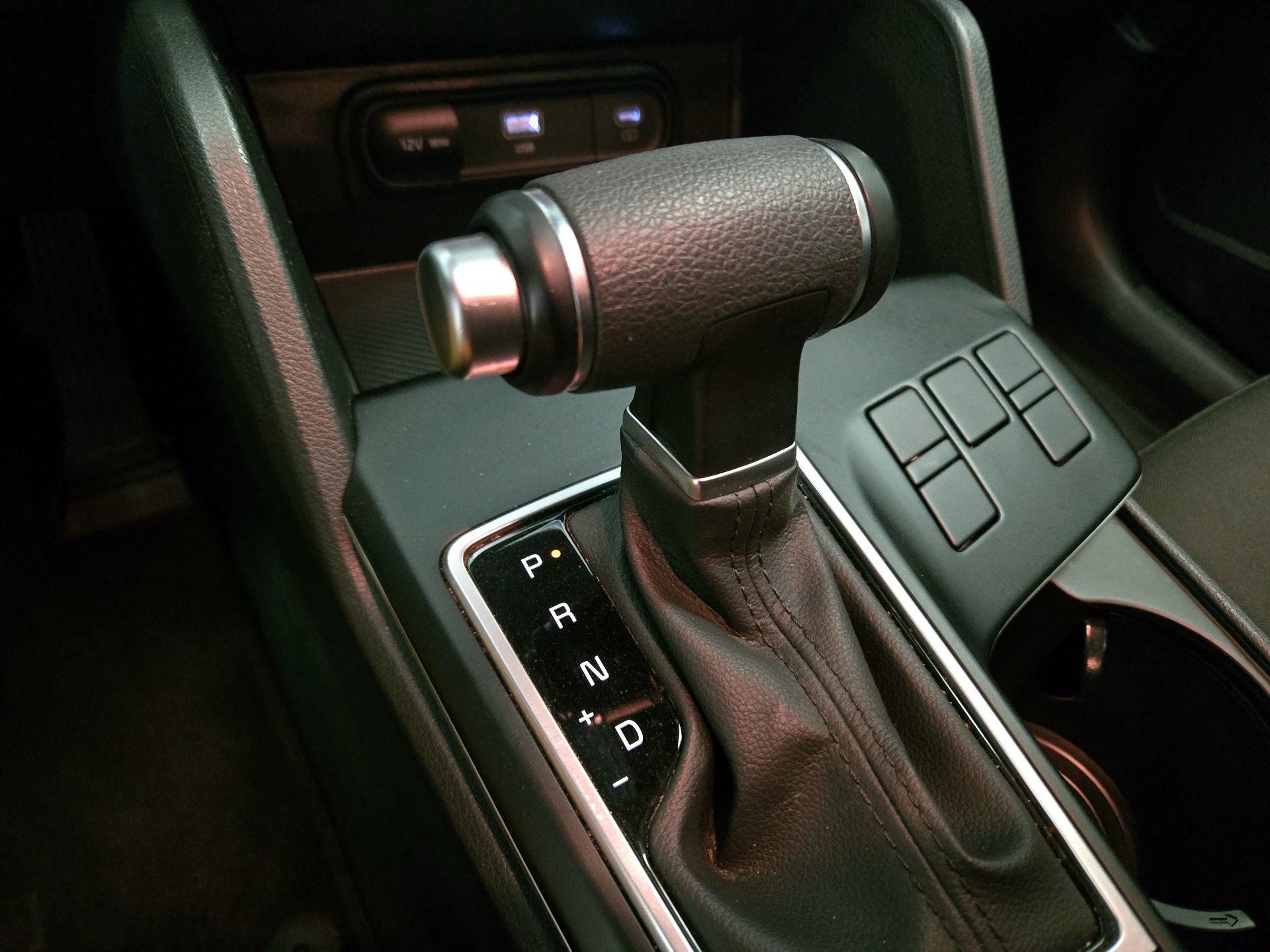 Thumbnail: 2025 Kia Sportage - 17