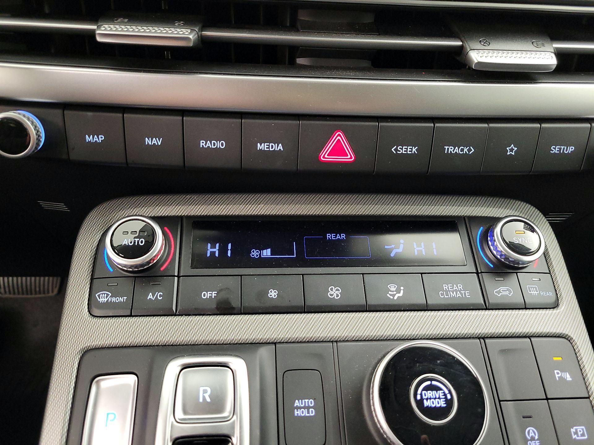 Thumbnail: 2025 Hyundai Palisade - 16