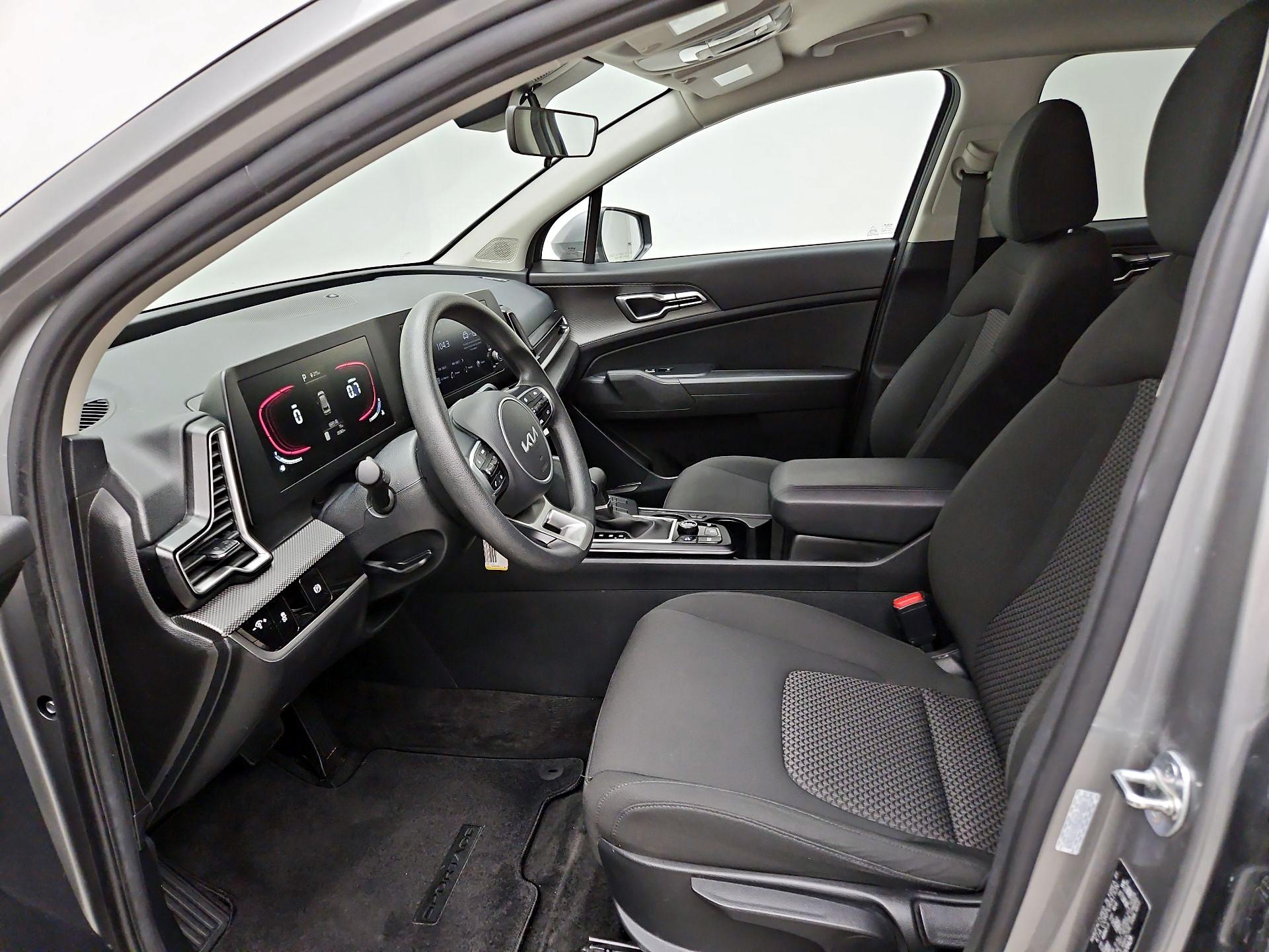 Thumbnail: 2025 Kia Sportage - 11