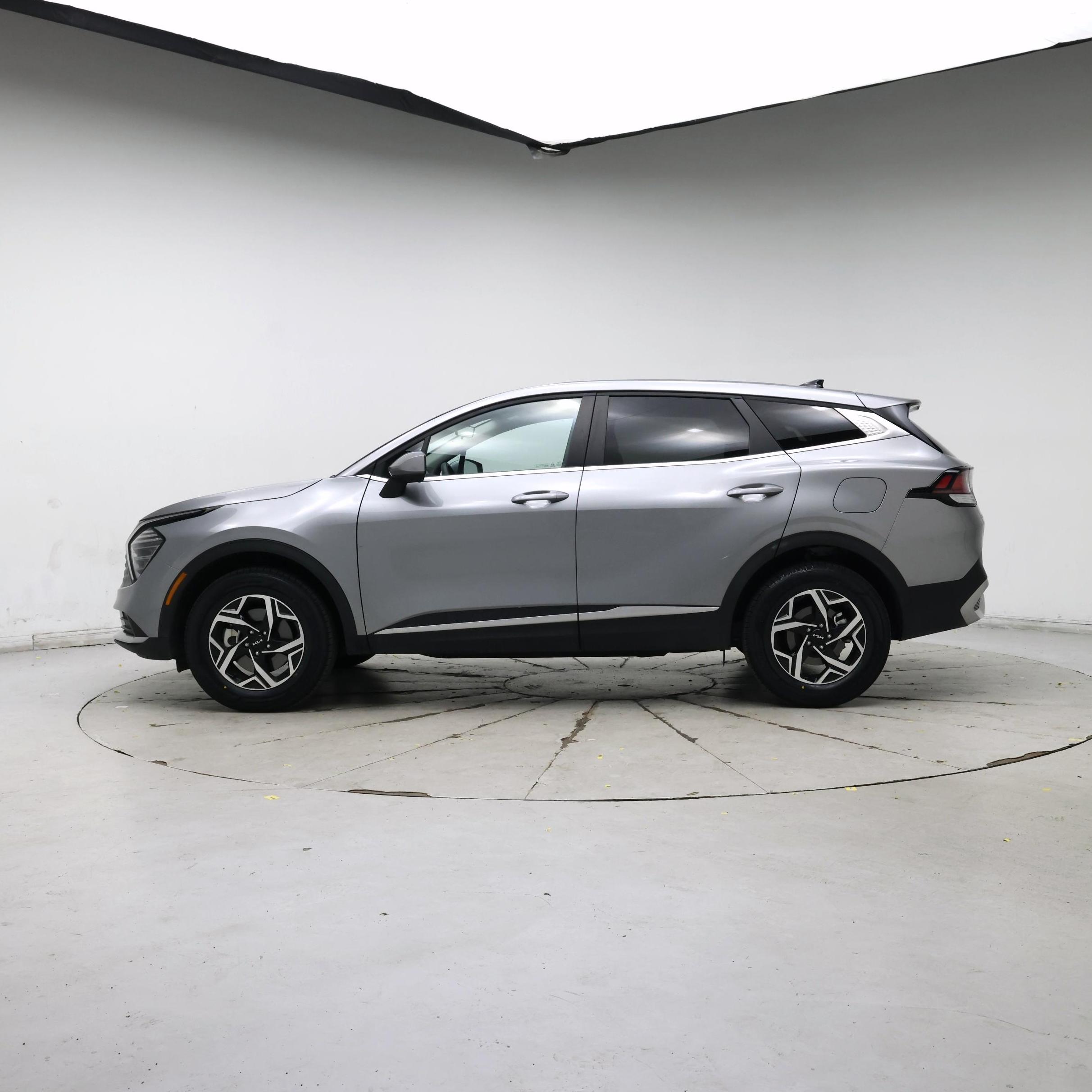 Thumbnail: 2025 Kia Sportage - 3