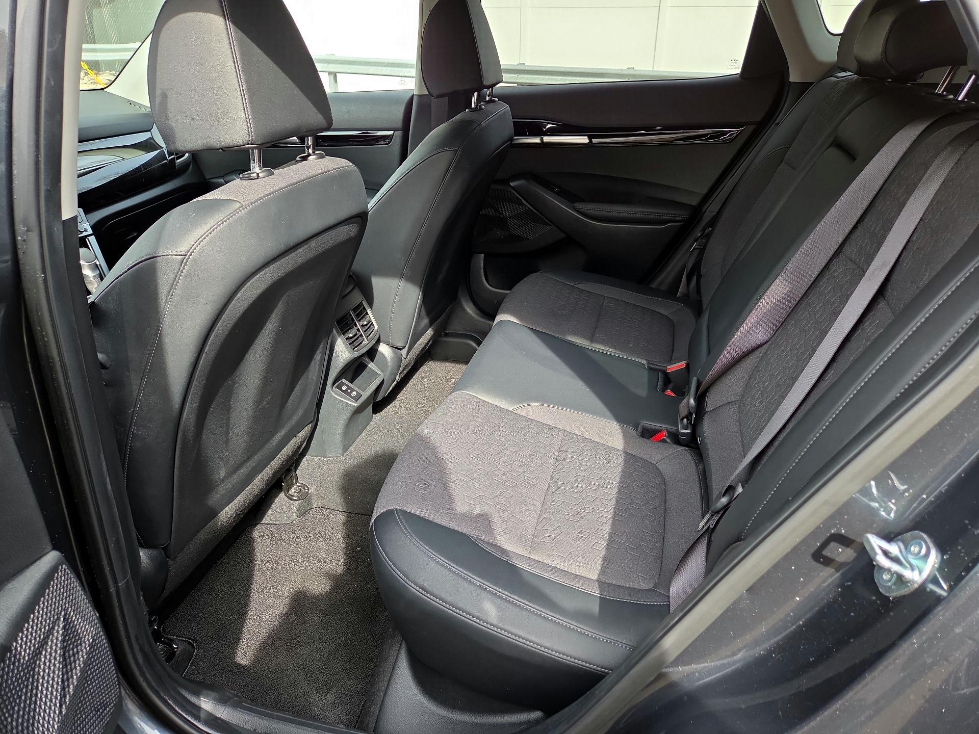 Thumbnail: 2025 Kia Seltos - 17