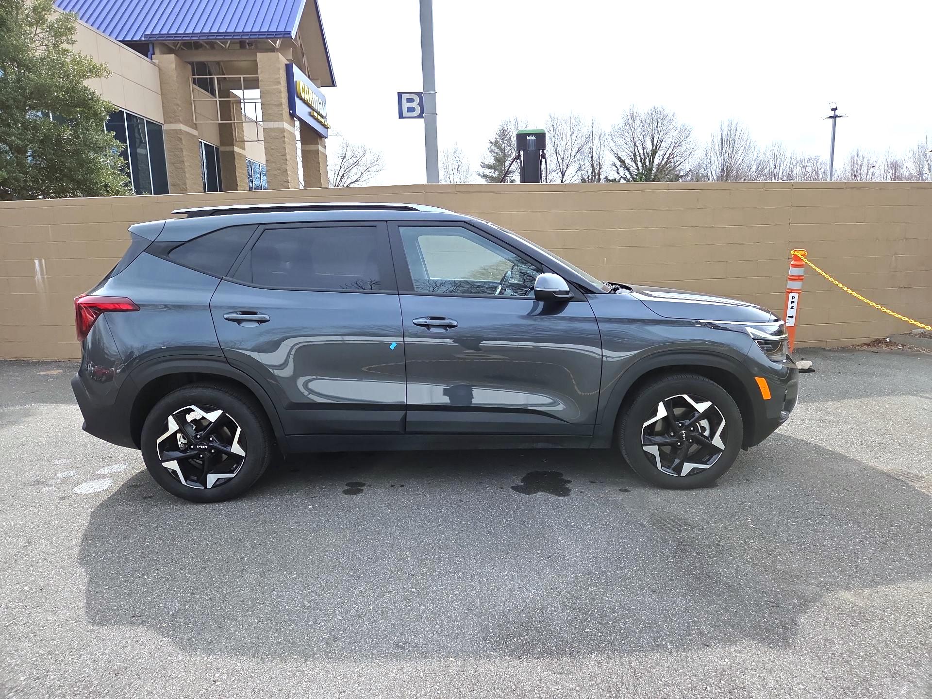 Thumbnail: 2025 Kia Seltos - 4