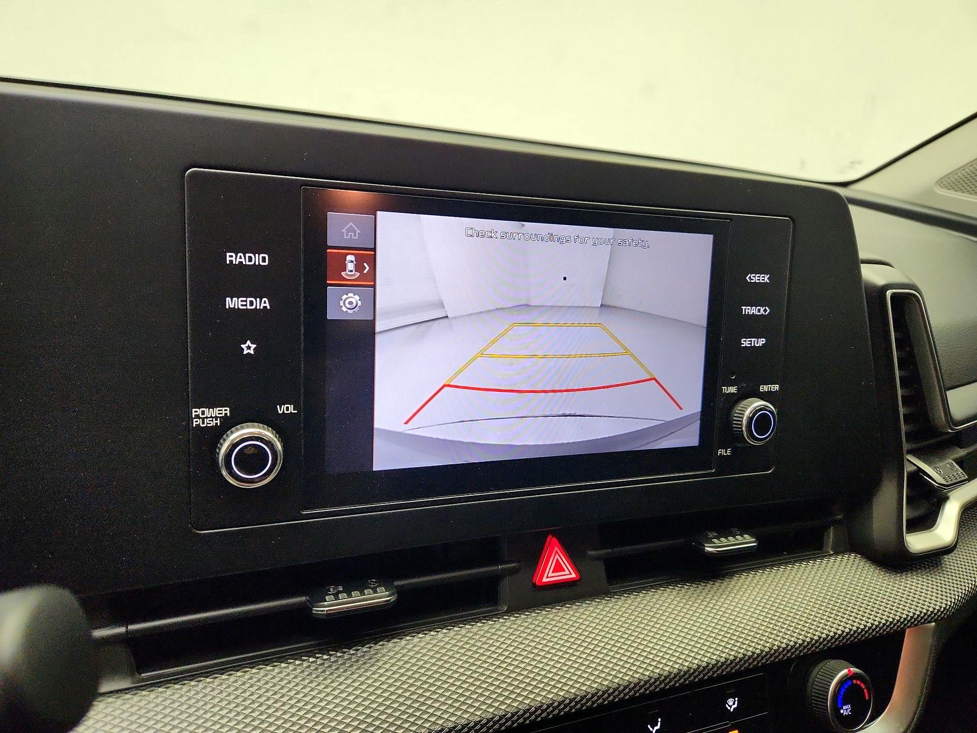 Thumbnail: 2025 Kia Sportage - 14