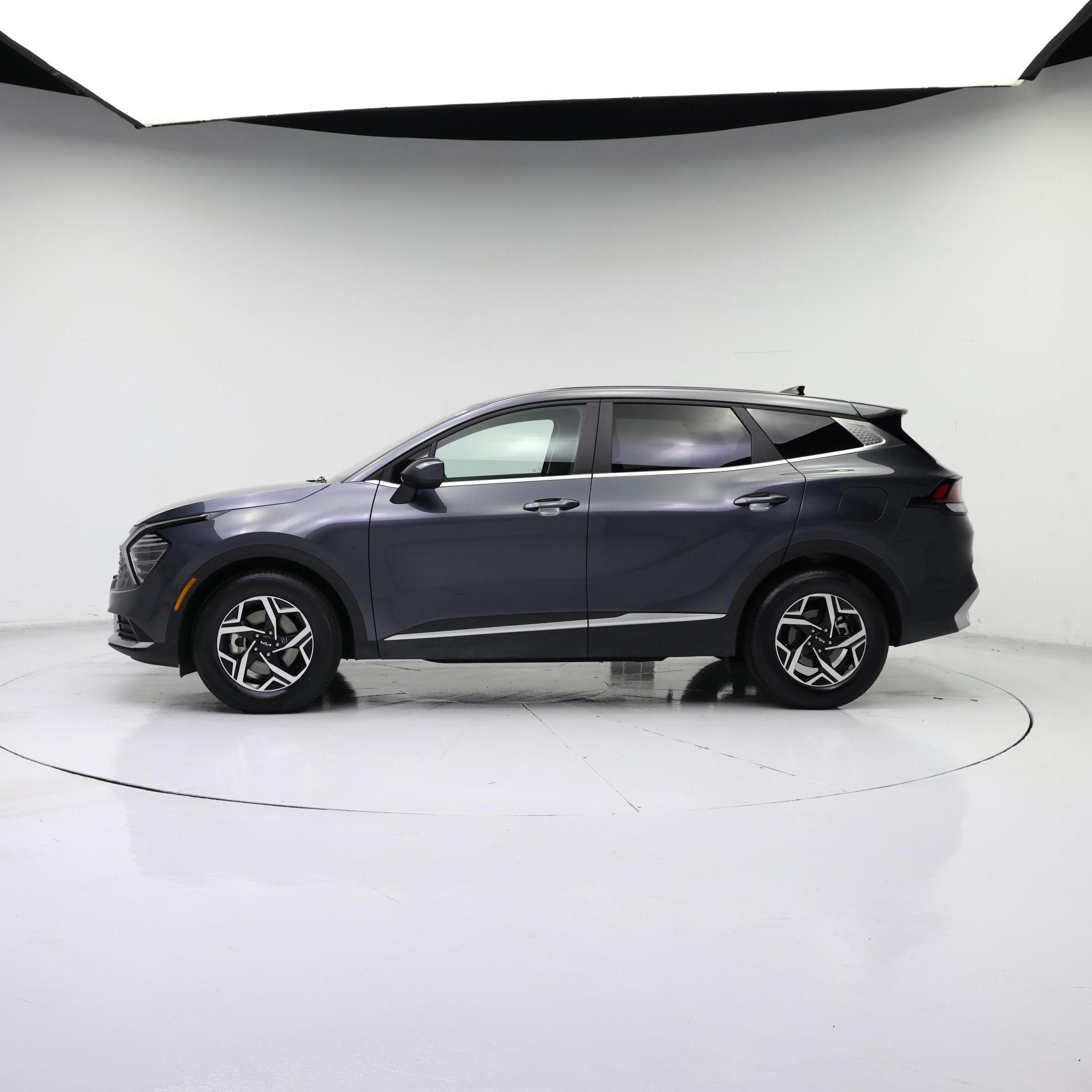 Thumbnail: 2025 Kia Sportage - 3