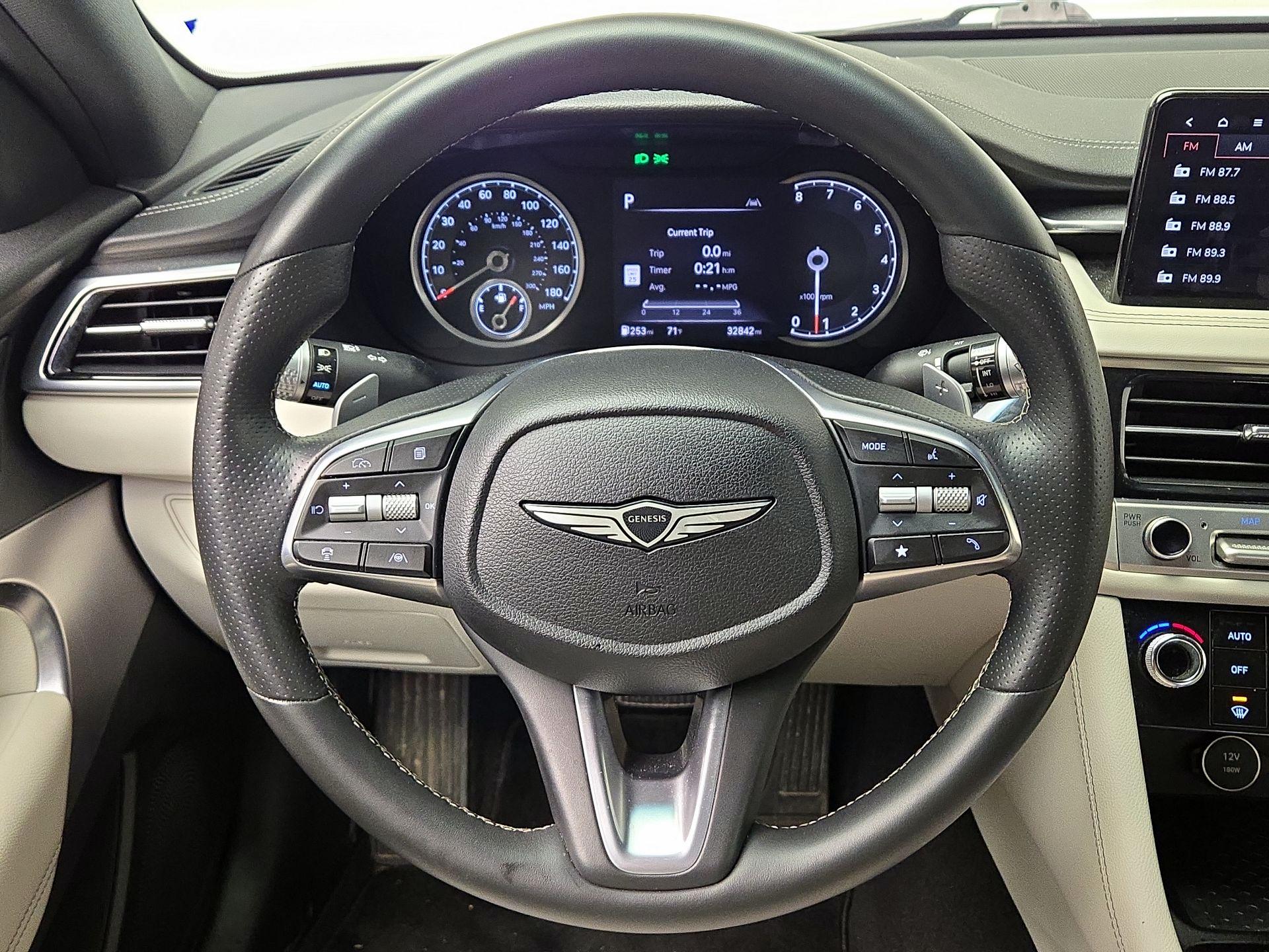 Thumbnail: 2025 Genesis G70 - 10