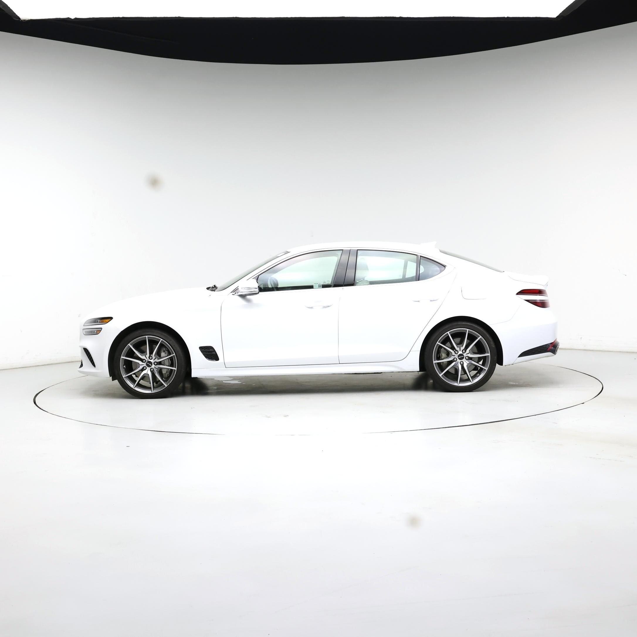 Thumbnail: 2025 Genesis G70 - 3