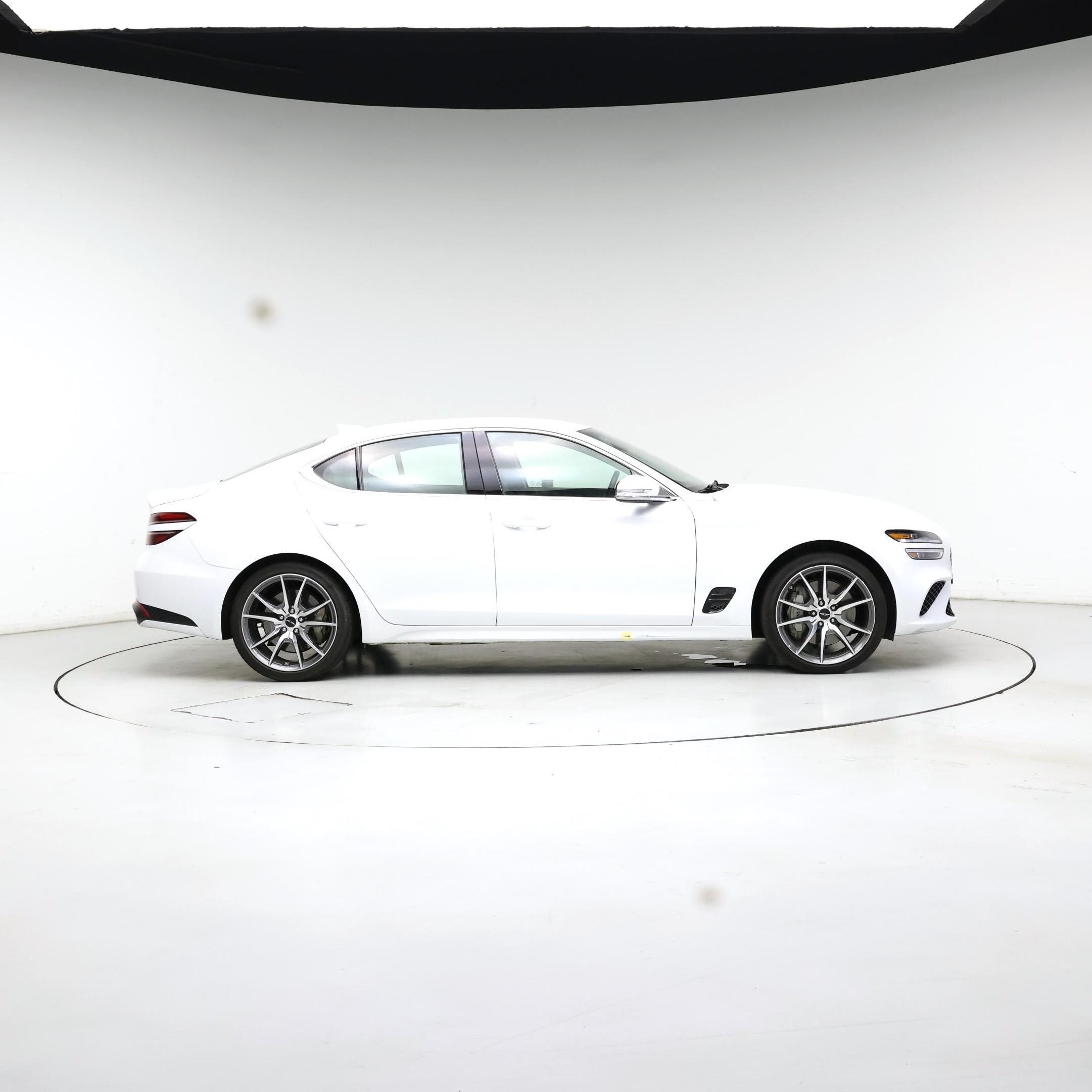 Thumbnail: 2025 Genesis G70 - 7