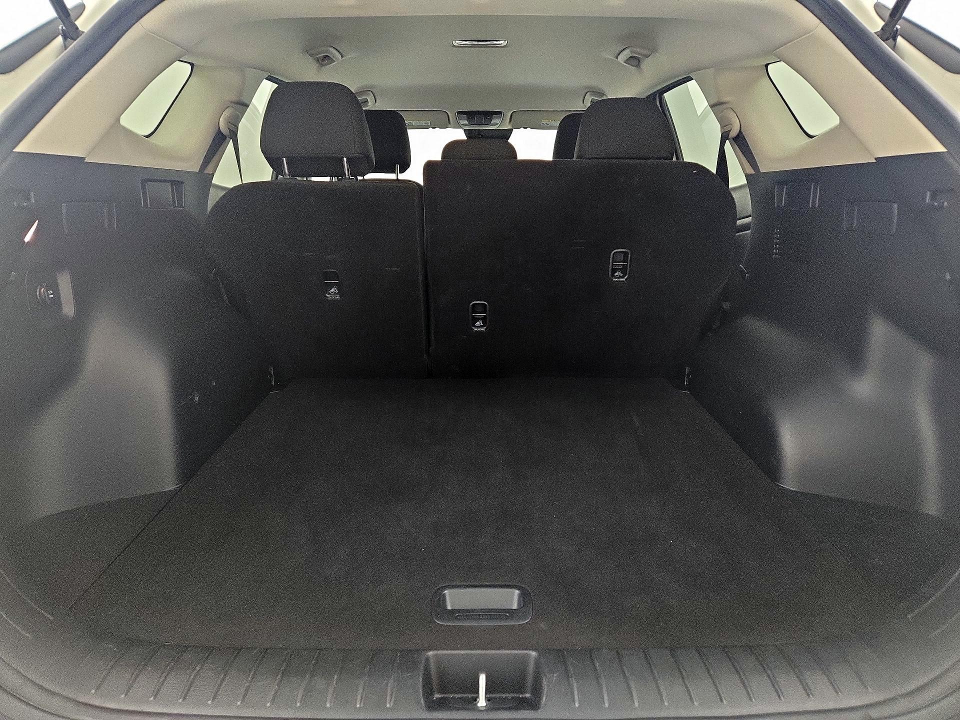 Thumbnail: 2025 Kia Sportage - 20