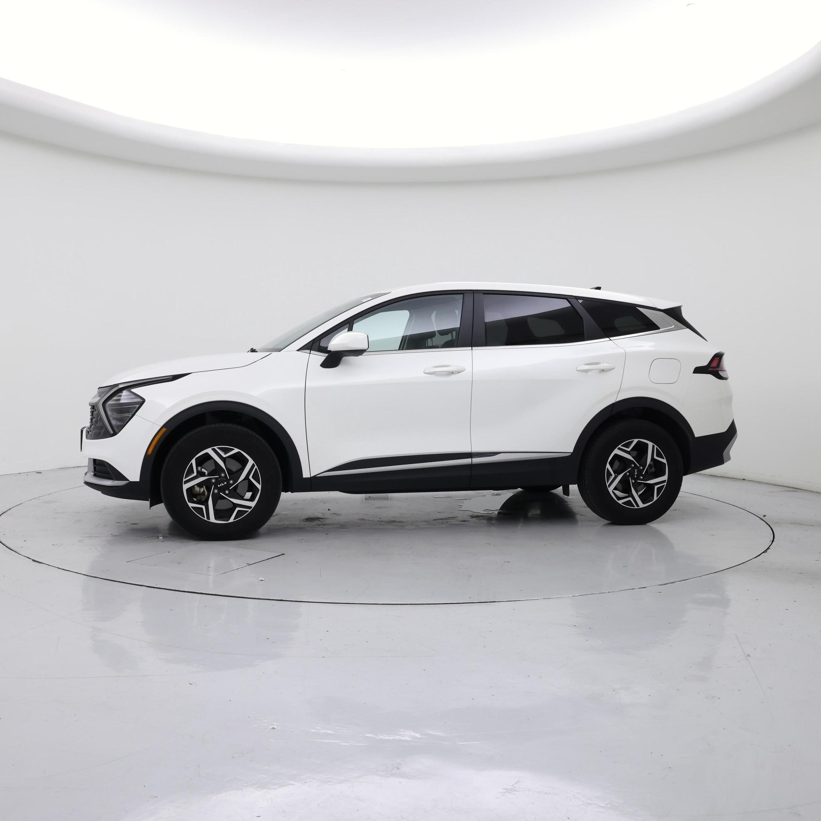 Thumbnail: 2025 Kia Sportage - 3