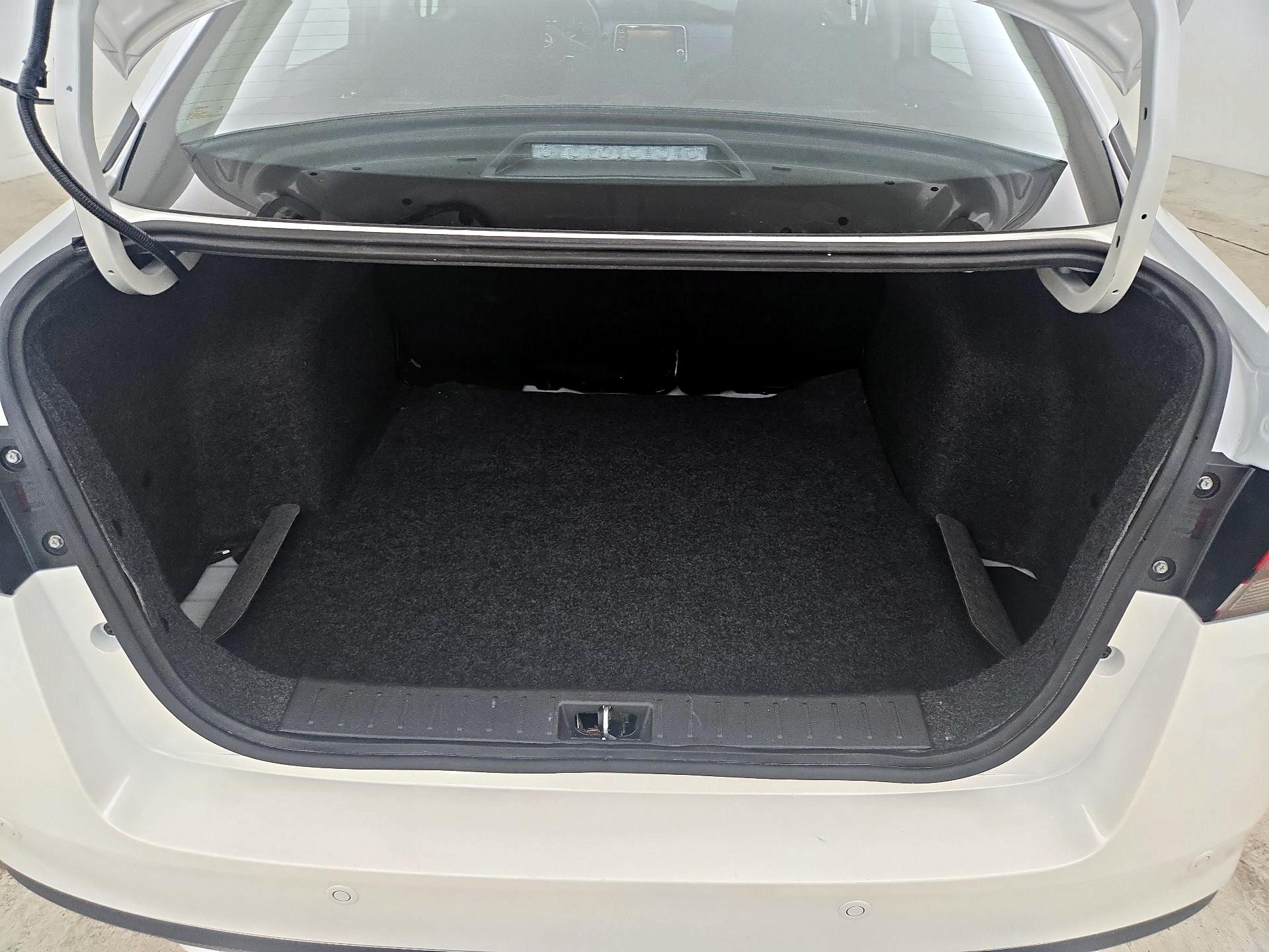 Thumbnail: 2025 Nissan Versa - 20