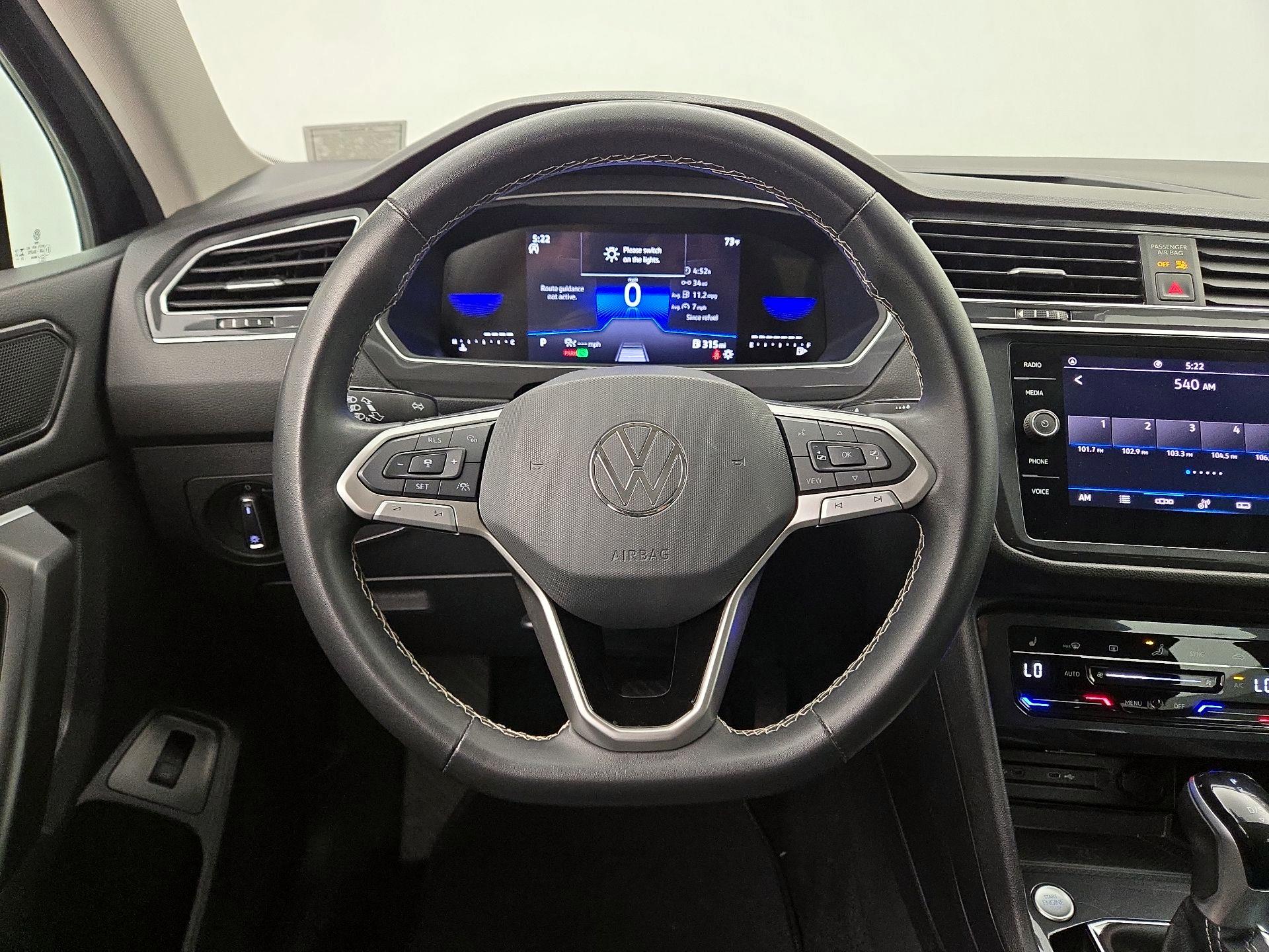 Thumbnail: 2024 Volkswagen Tiguan - 10