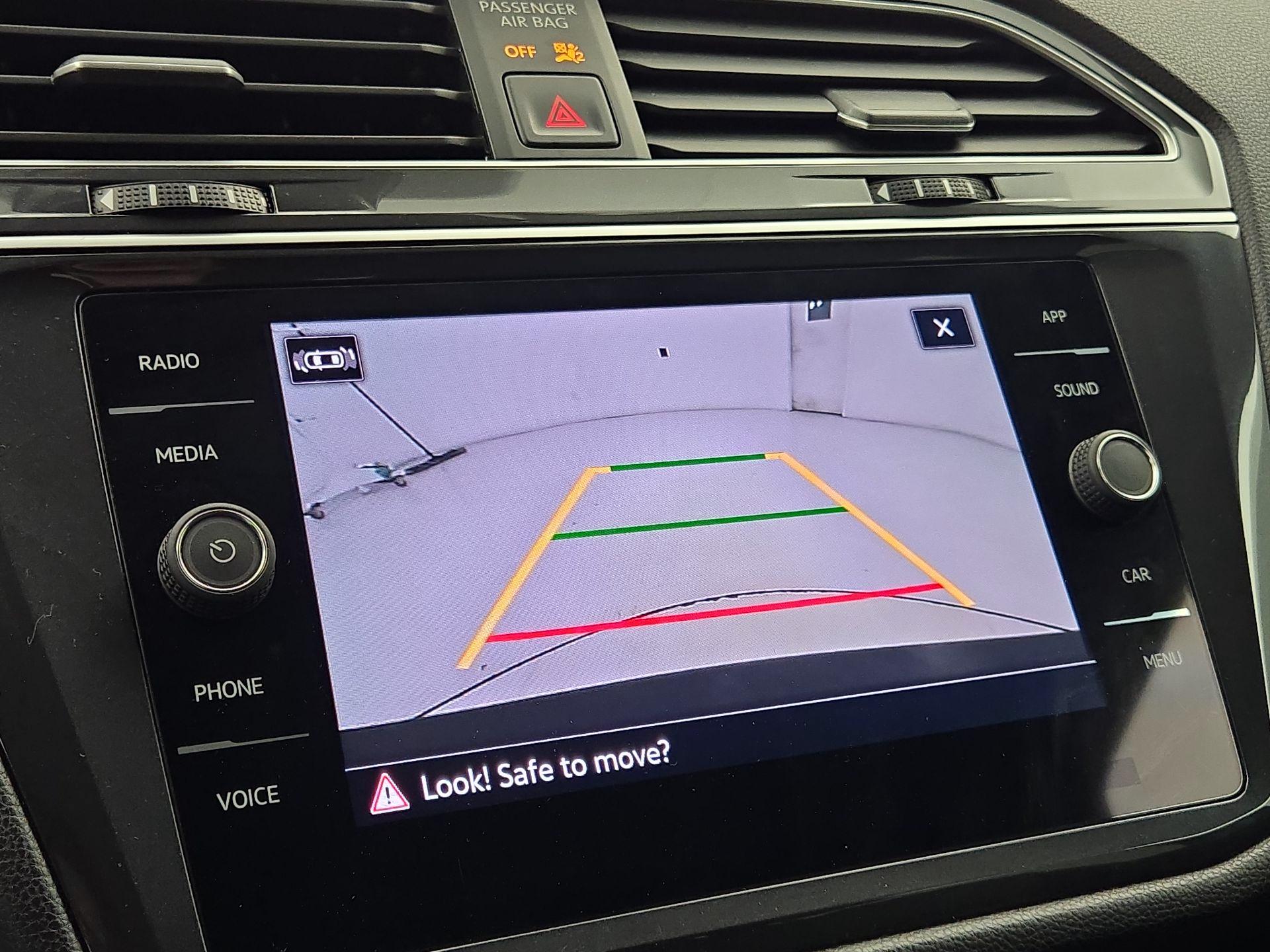 Thumbnail: 2024 Volkswagen Tiguan - 14