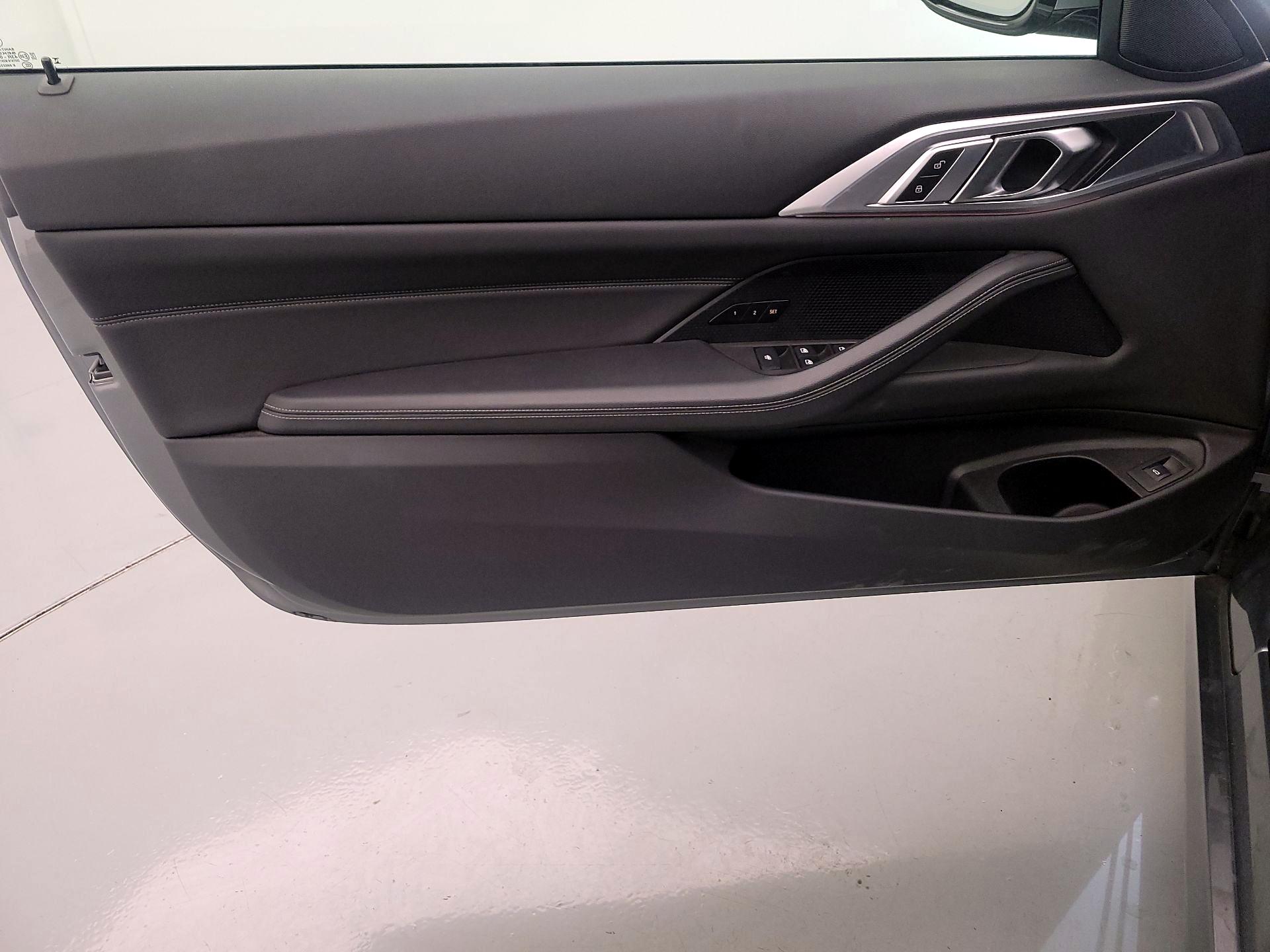 Thumbnail: 2025 BMW 4 Series - 12