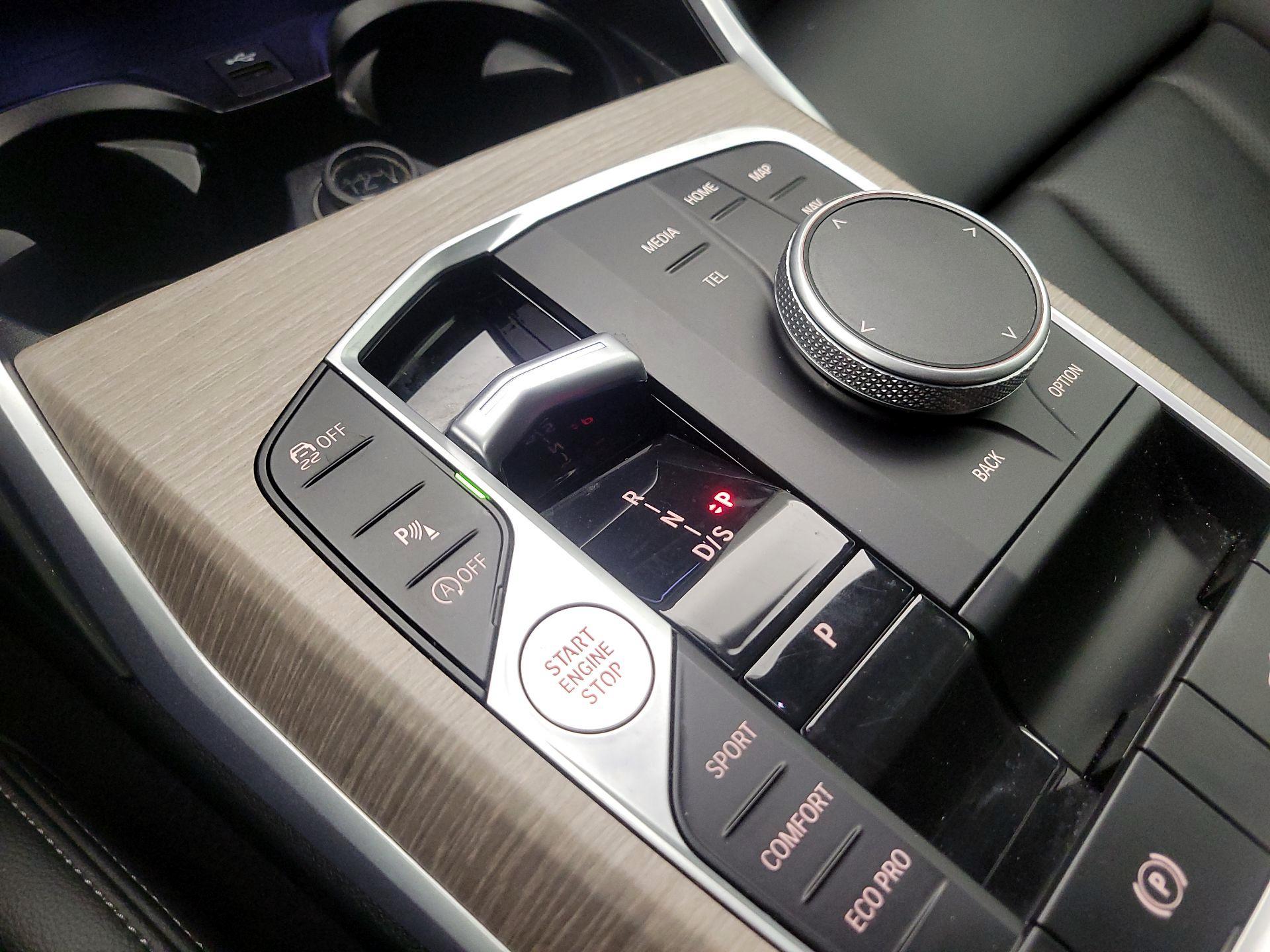 Thumbnail: 2025 BMW 4 Series - 18