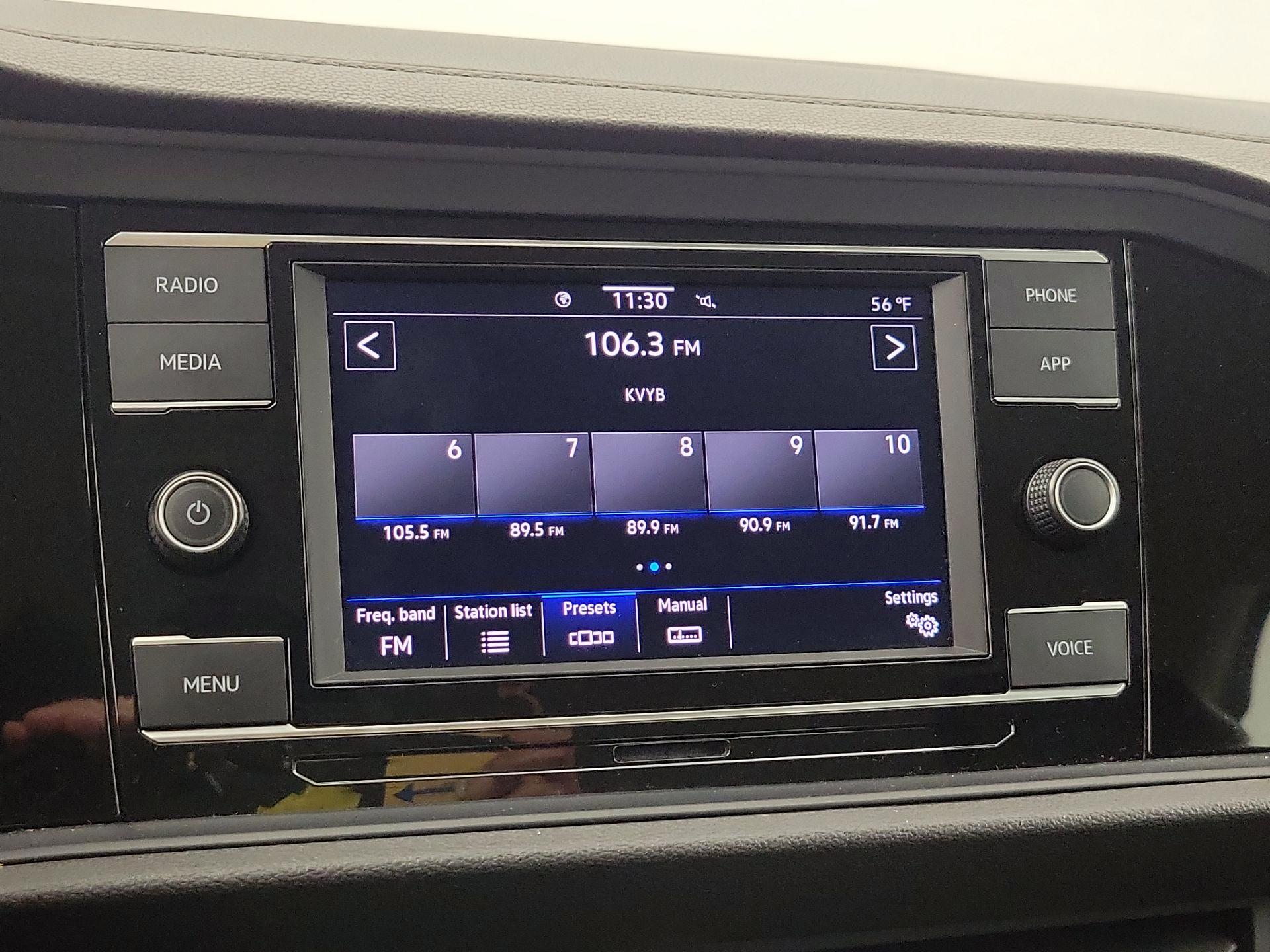 Thumbnail: 2024 Volkswagen Jetta - 15