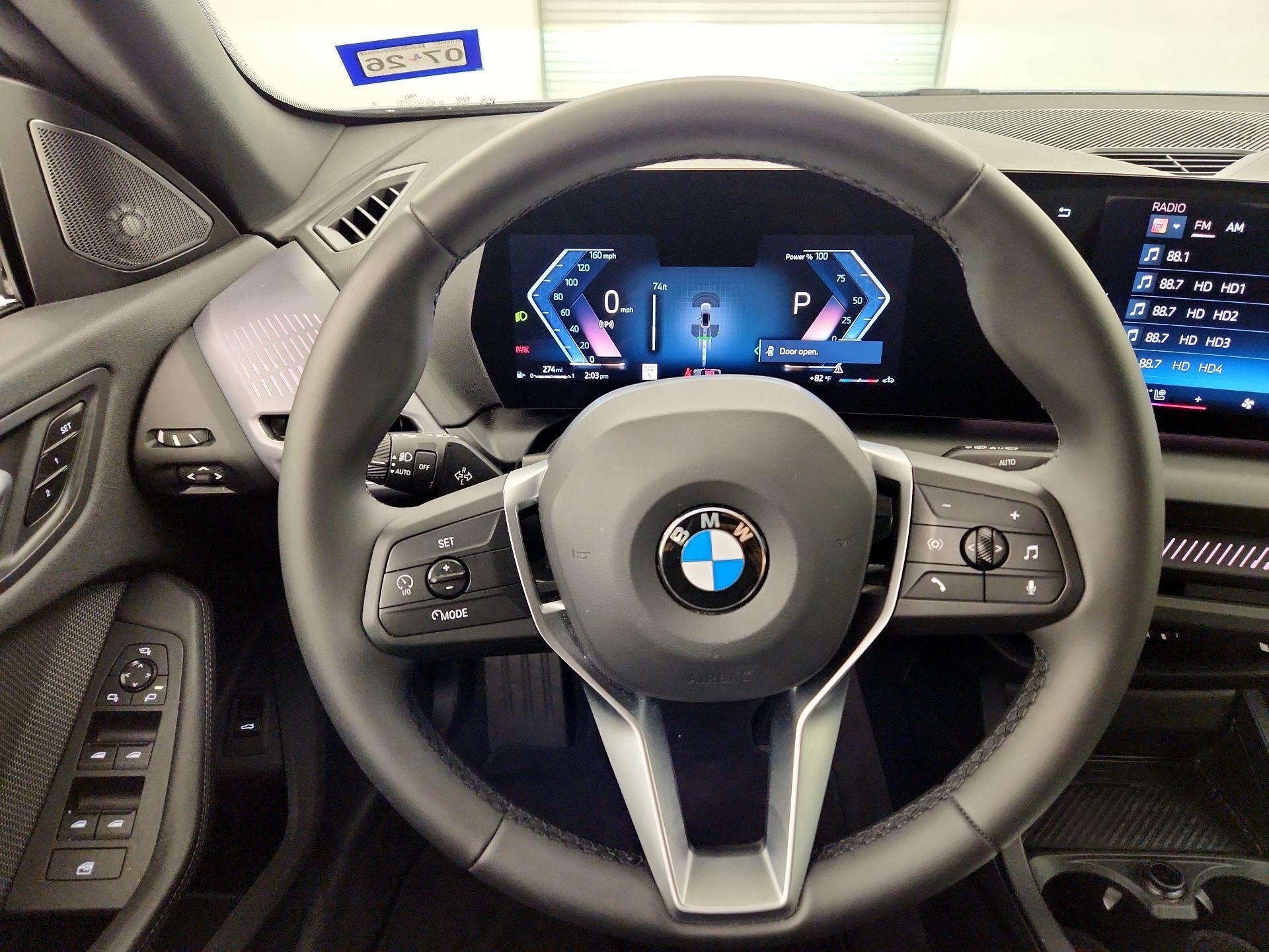 Thumbnail: 2025 BMW 2 Series - 10