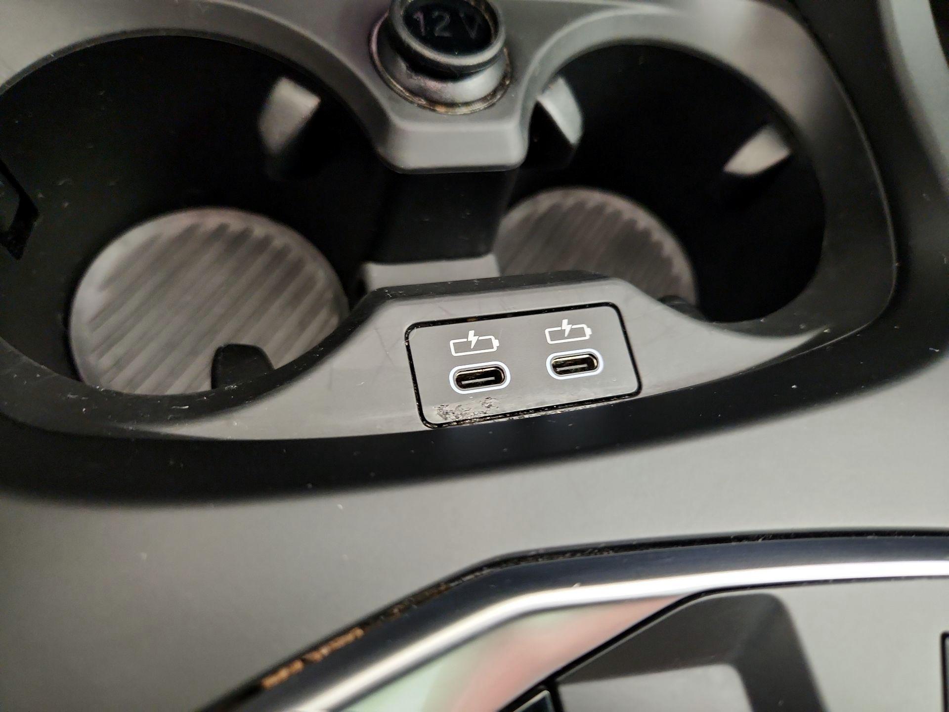 Thumbnail: 2025 BMW 2 Series - 17