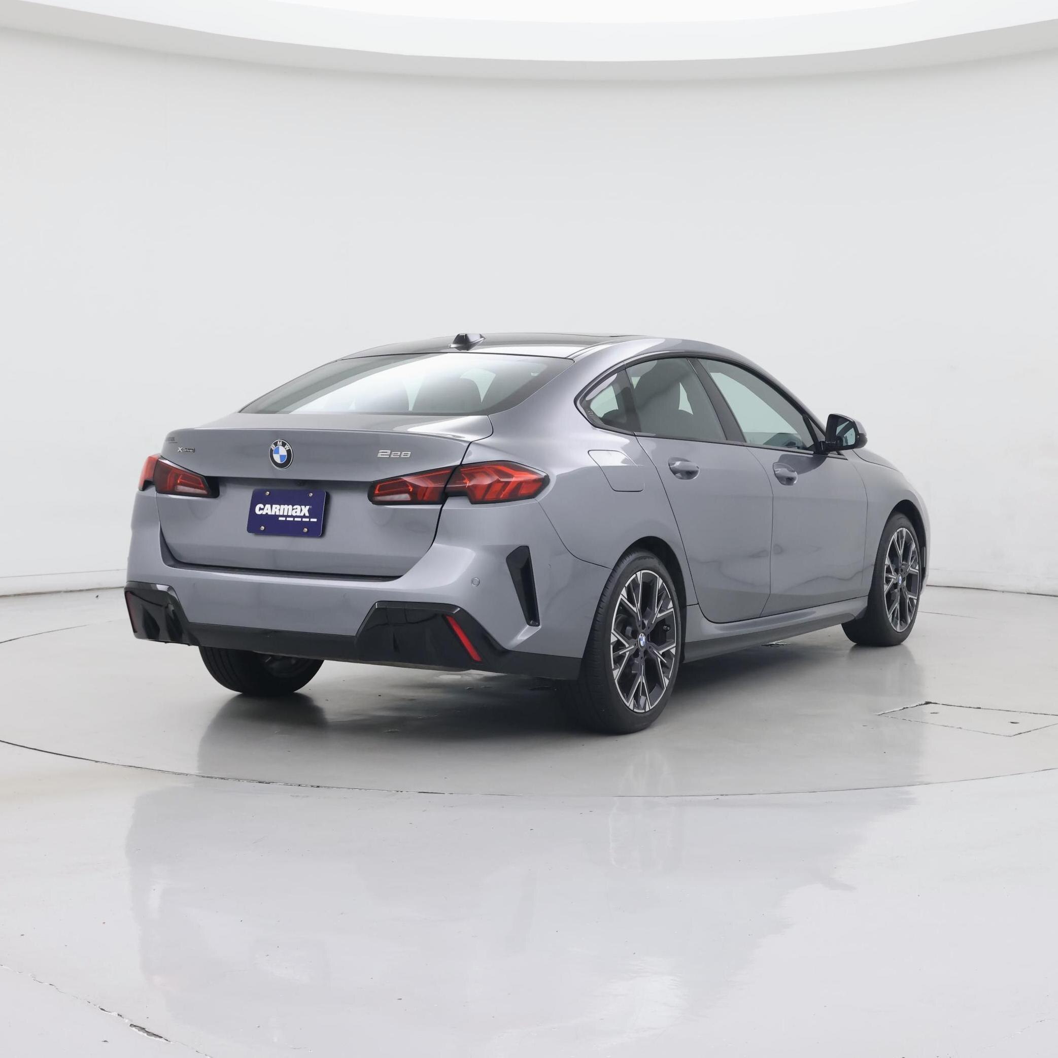 Thumbnail: 2025 BMW 2 Series - 8