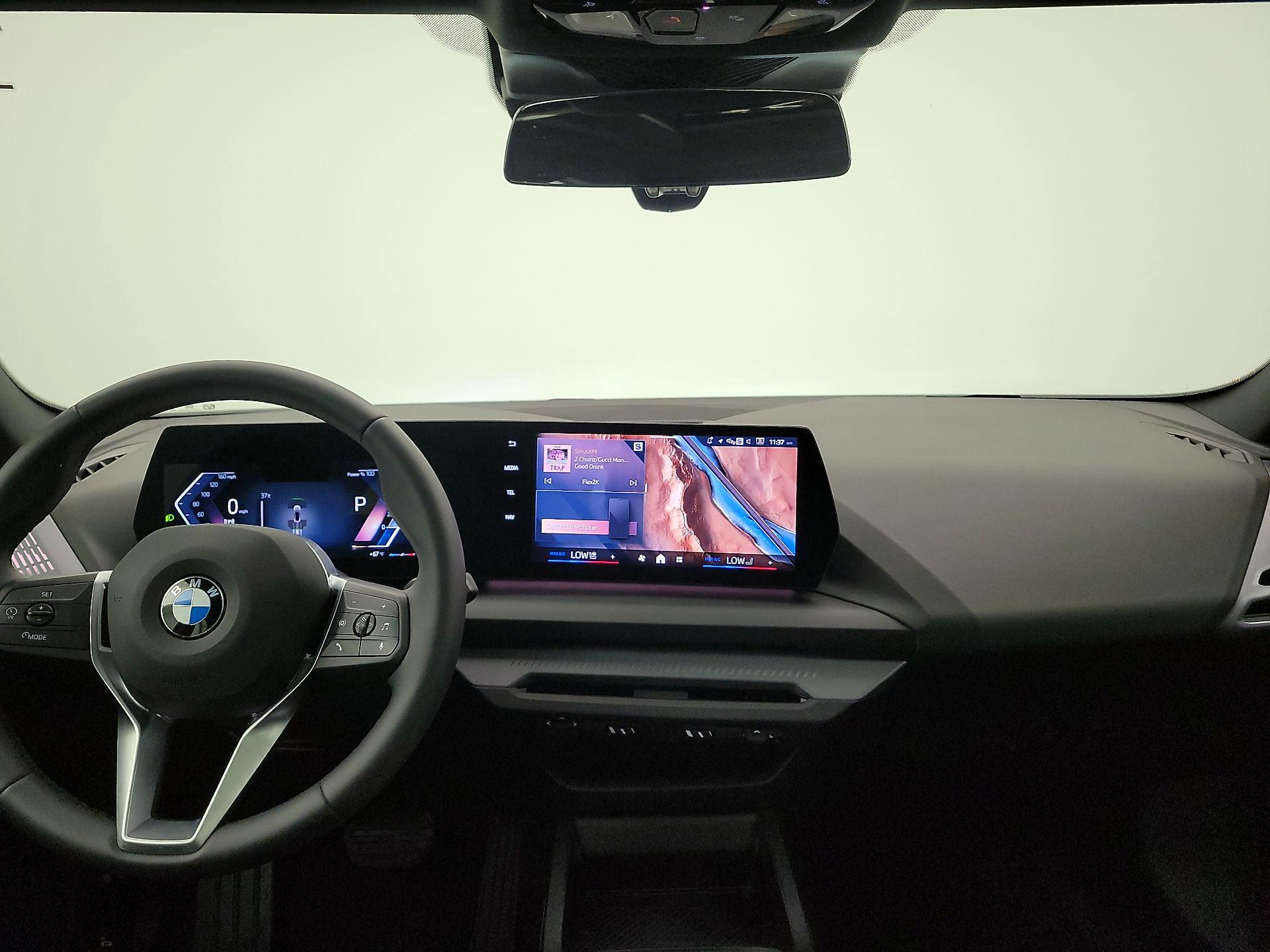 Thumbnail: 2025 BMW 2 Series - 9