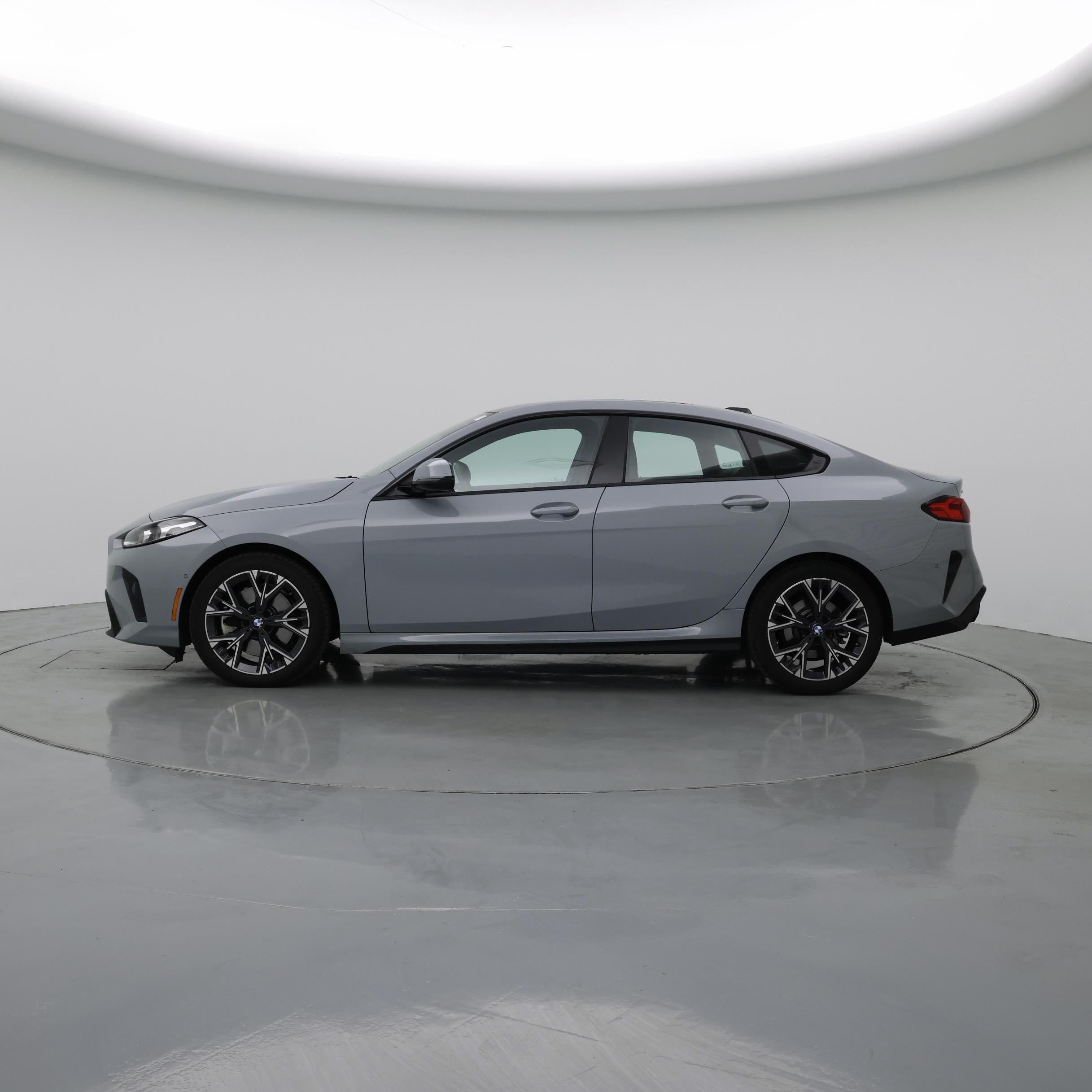 Thumbnail: 2025 BMW 2 Series - 3