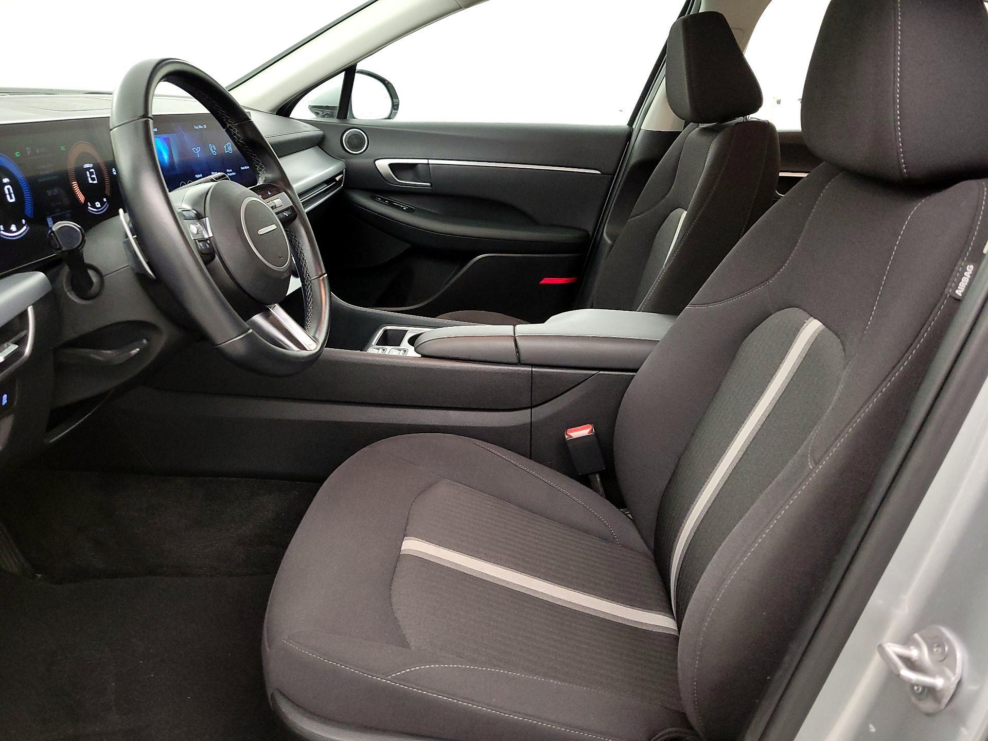 Thumbnail: 2025 Hyundai Sonata - 11