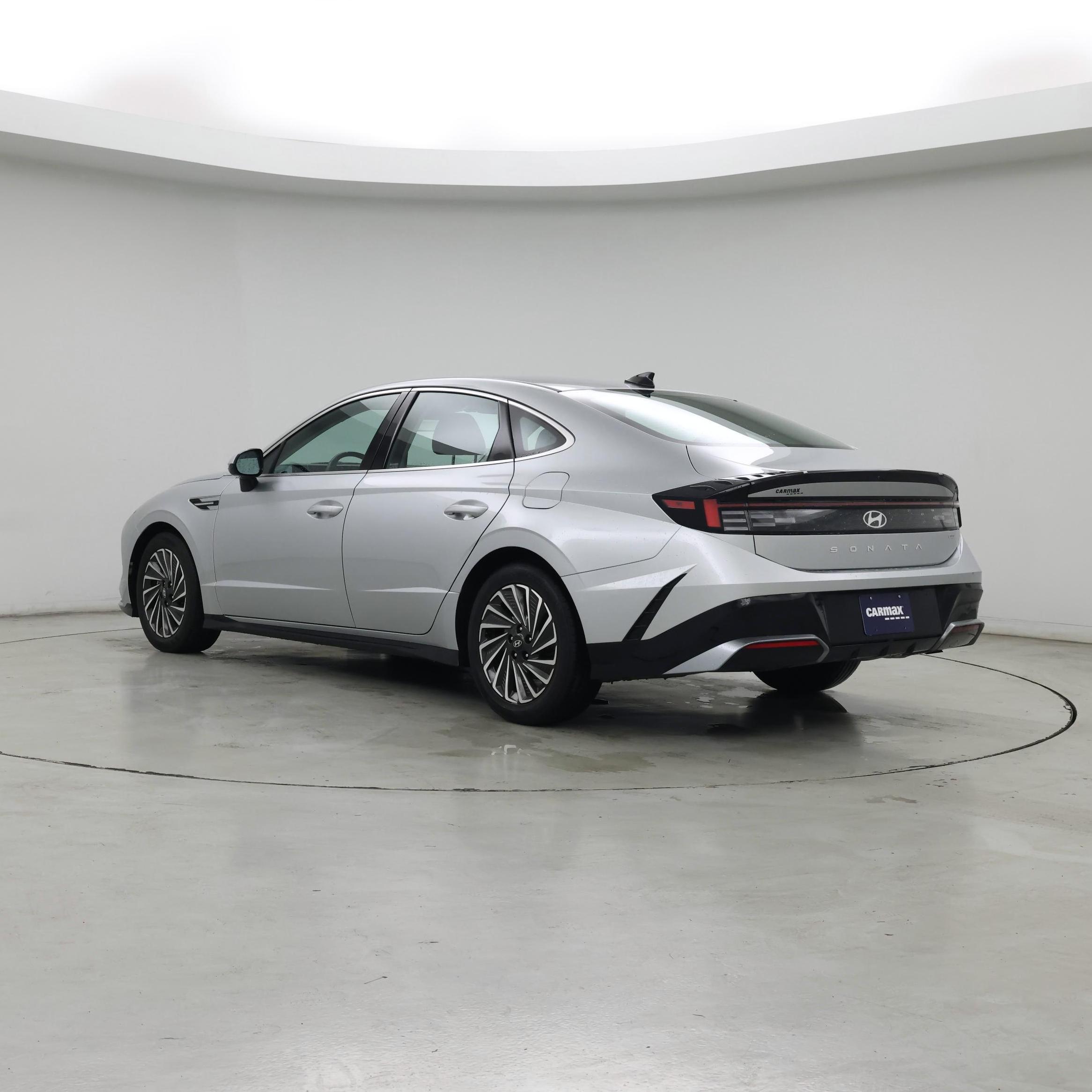 Thumbnail: 2025 Hyundai Sonata - 2