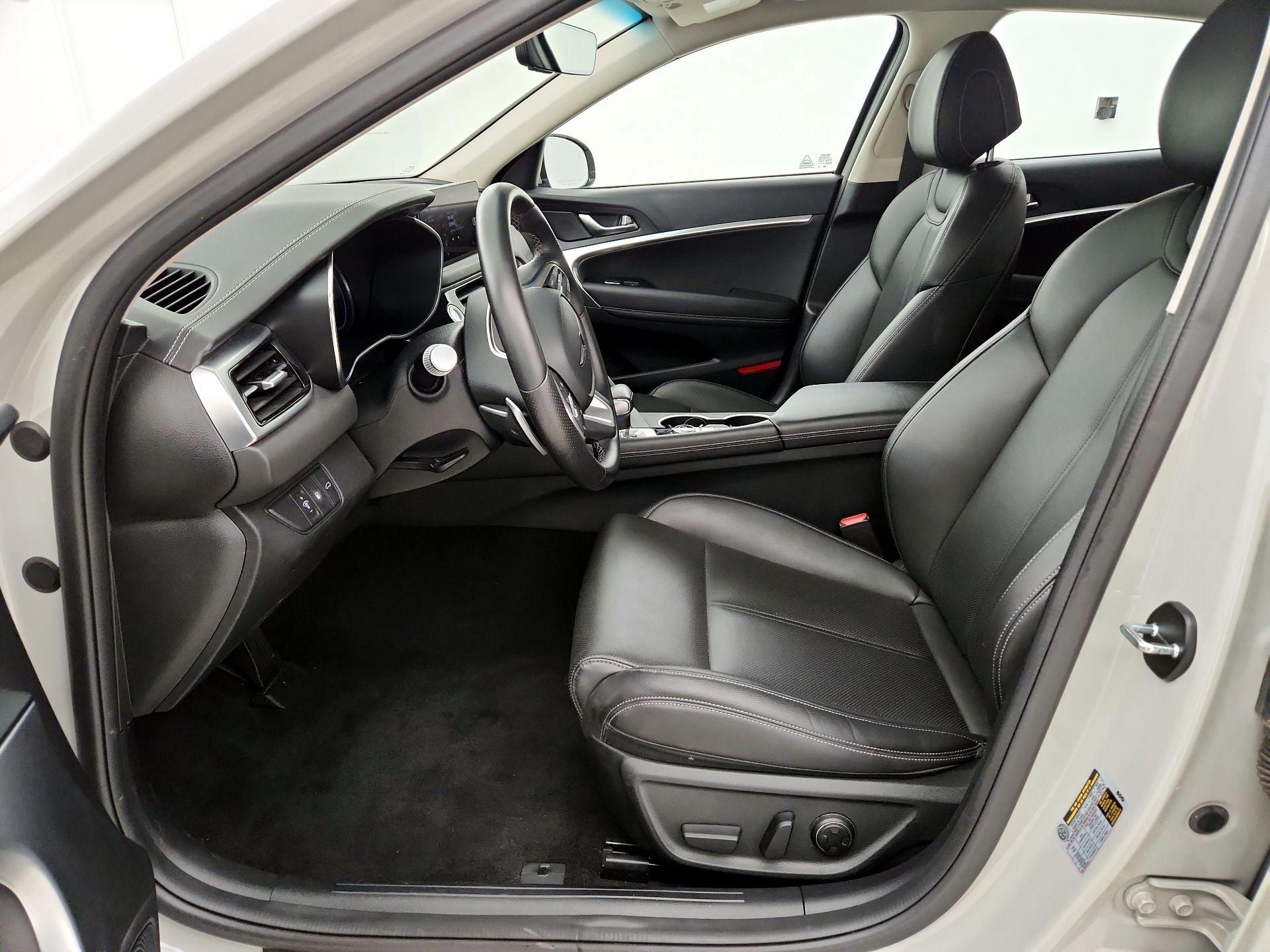 Thumbnail: 2025 Genesis G70 - 9