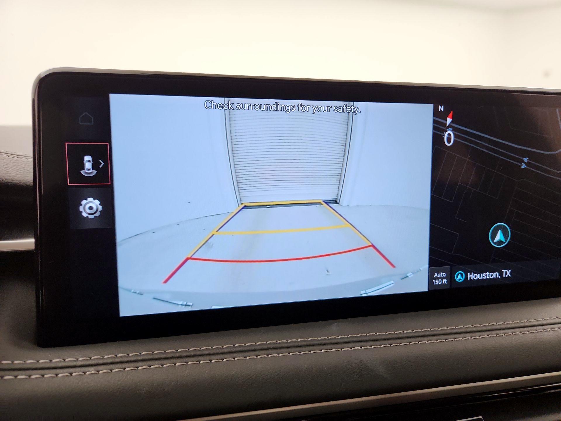 Thumbnail: 2025 Genesis G70 - 12