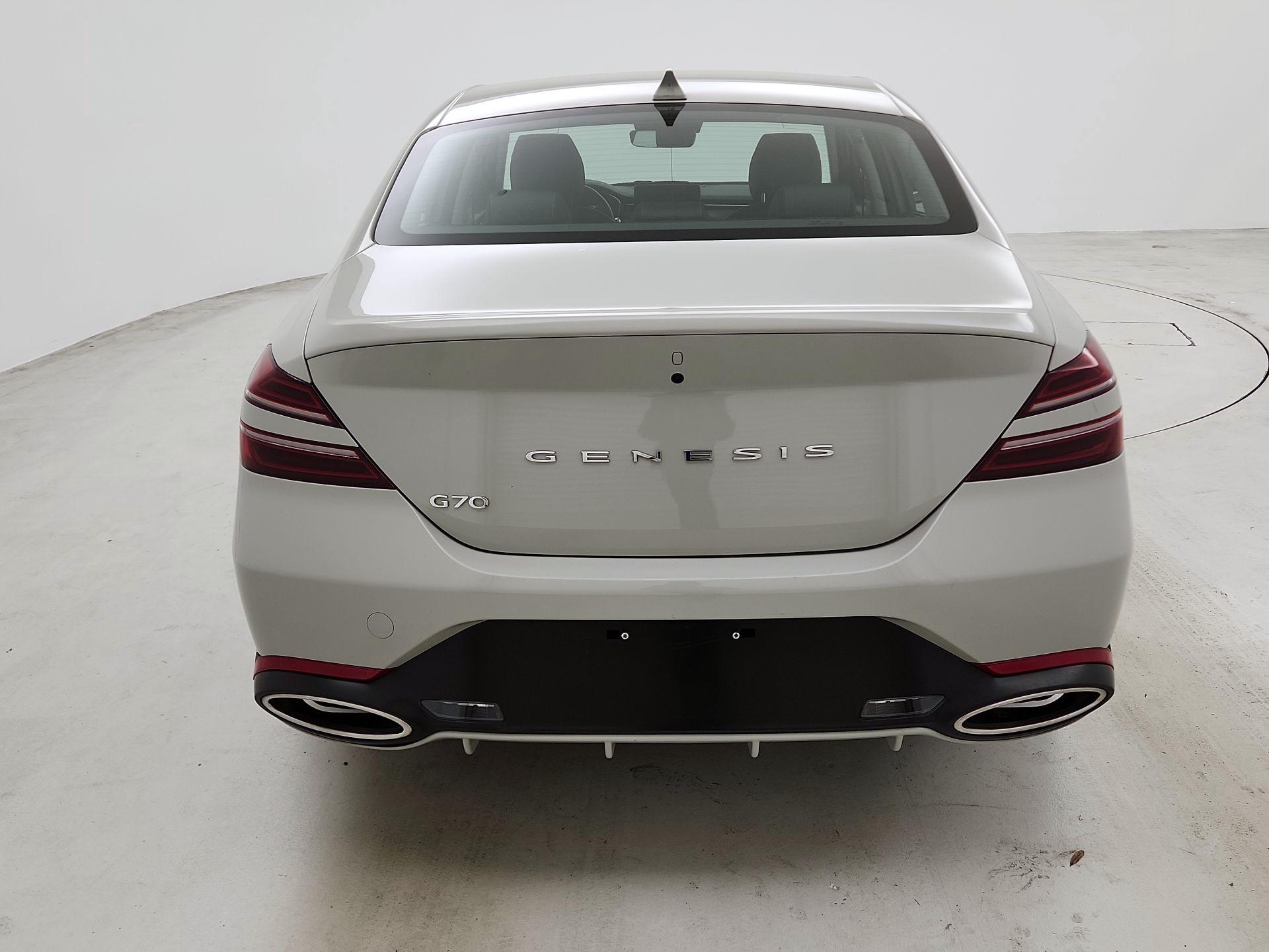 Thumbnail: 2025 Genesis G70 - 6