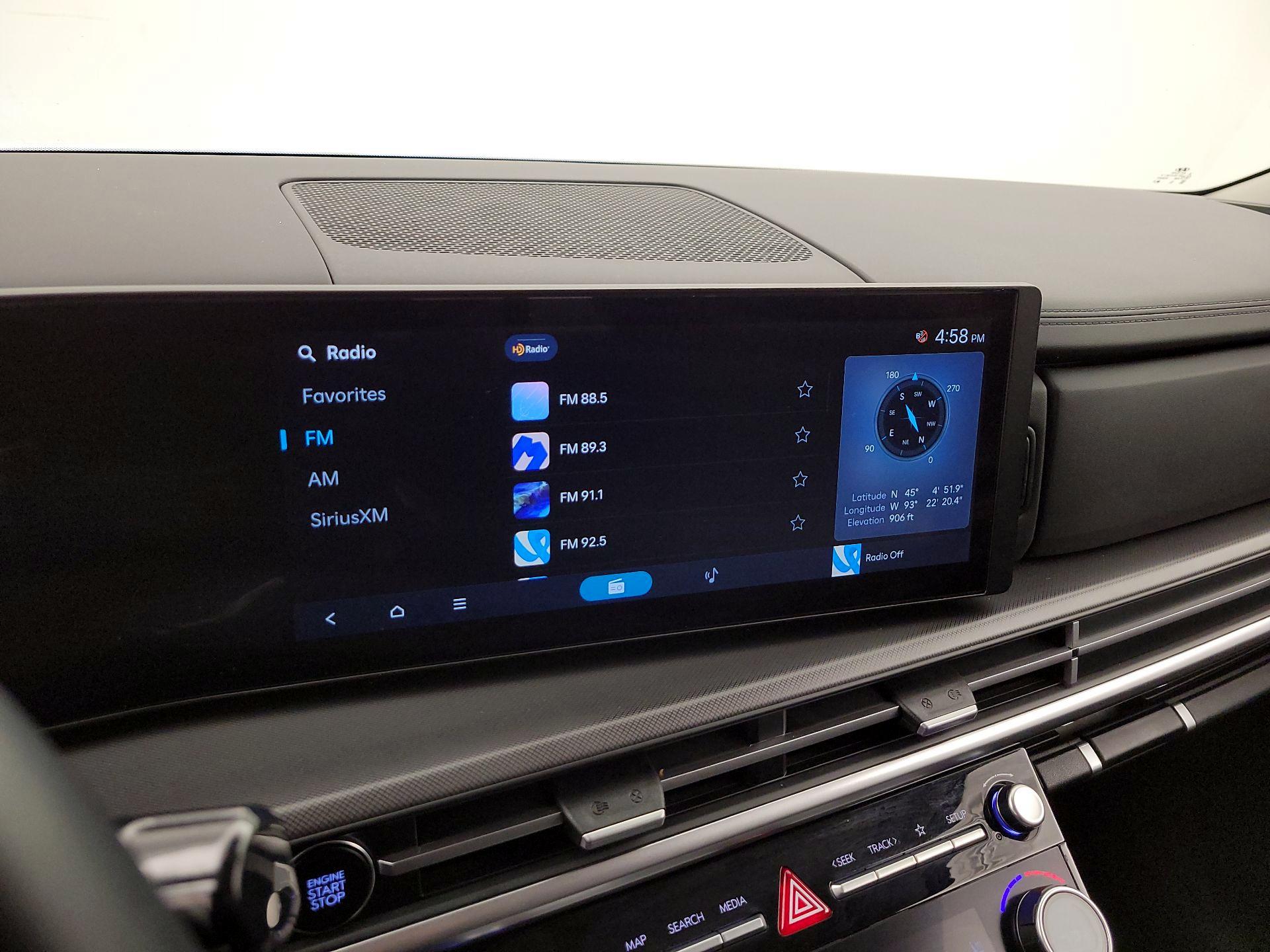 Thumbnail: 2025 Hyundai Santa Fe - 16