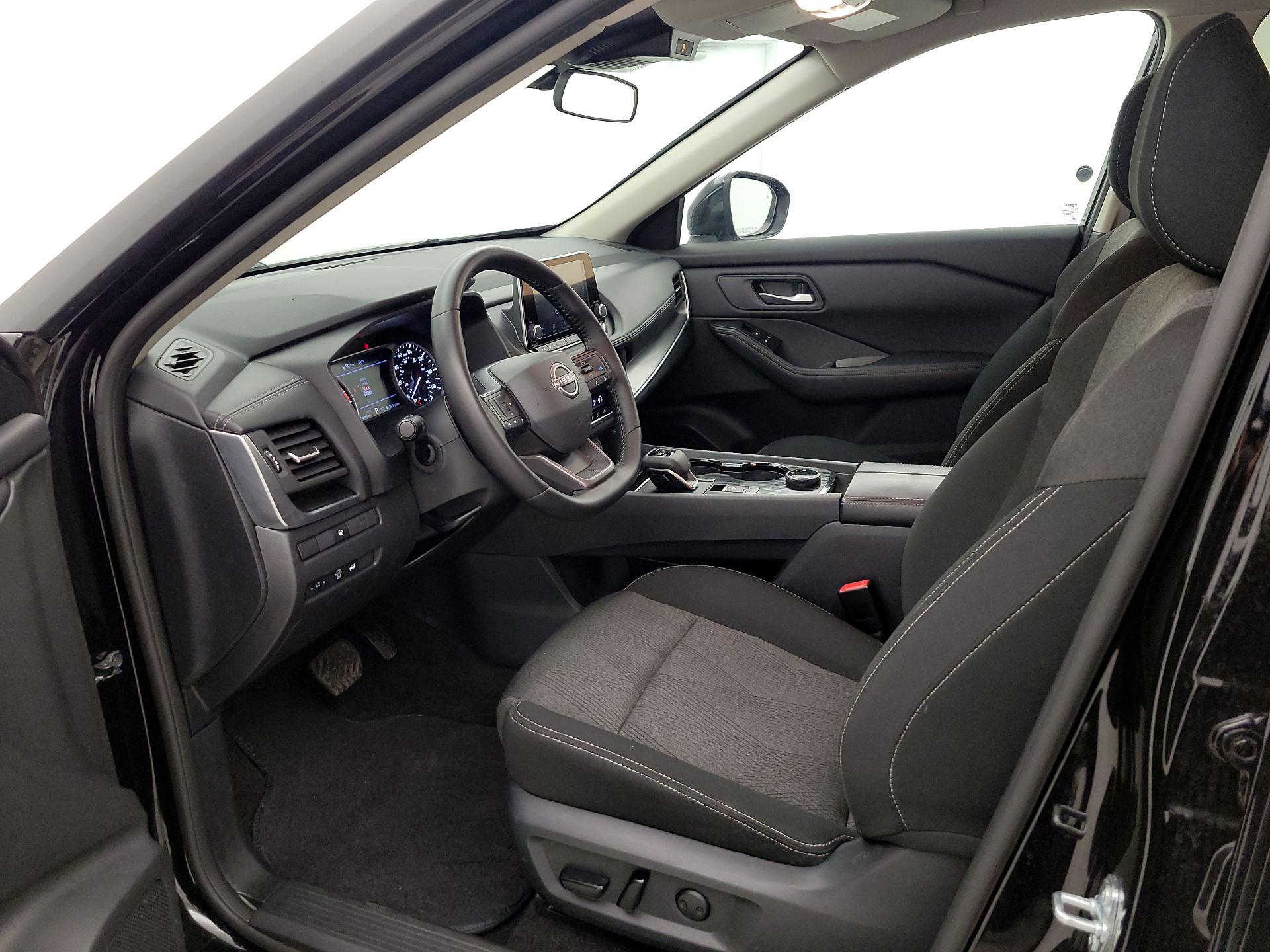 Thumbnail: 2025 Nissan Rogue - 11