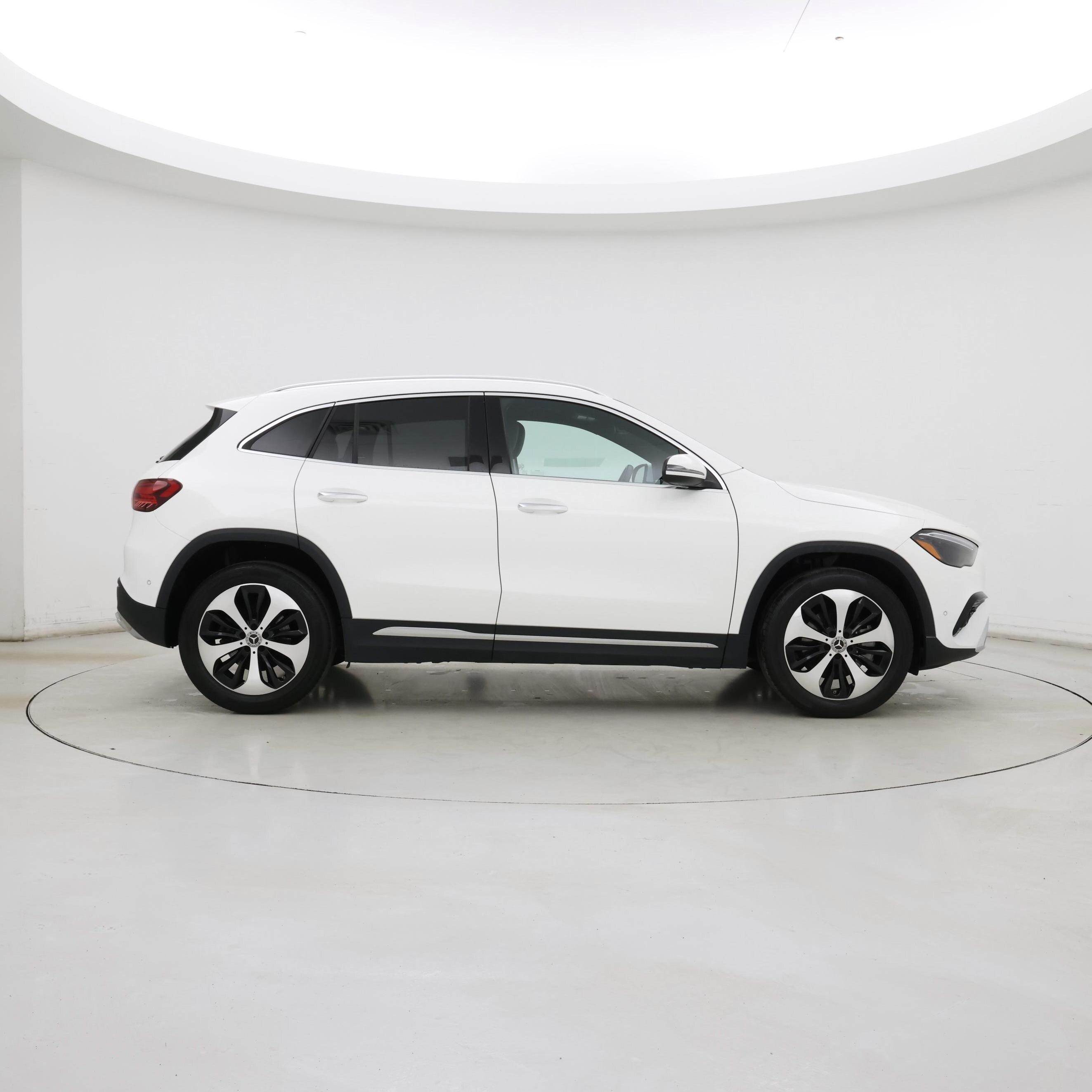Thumbnail: 2025 Mercedes-Benz GLA - 7