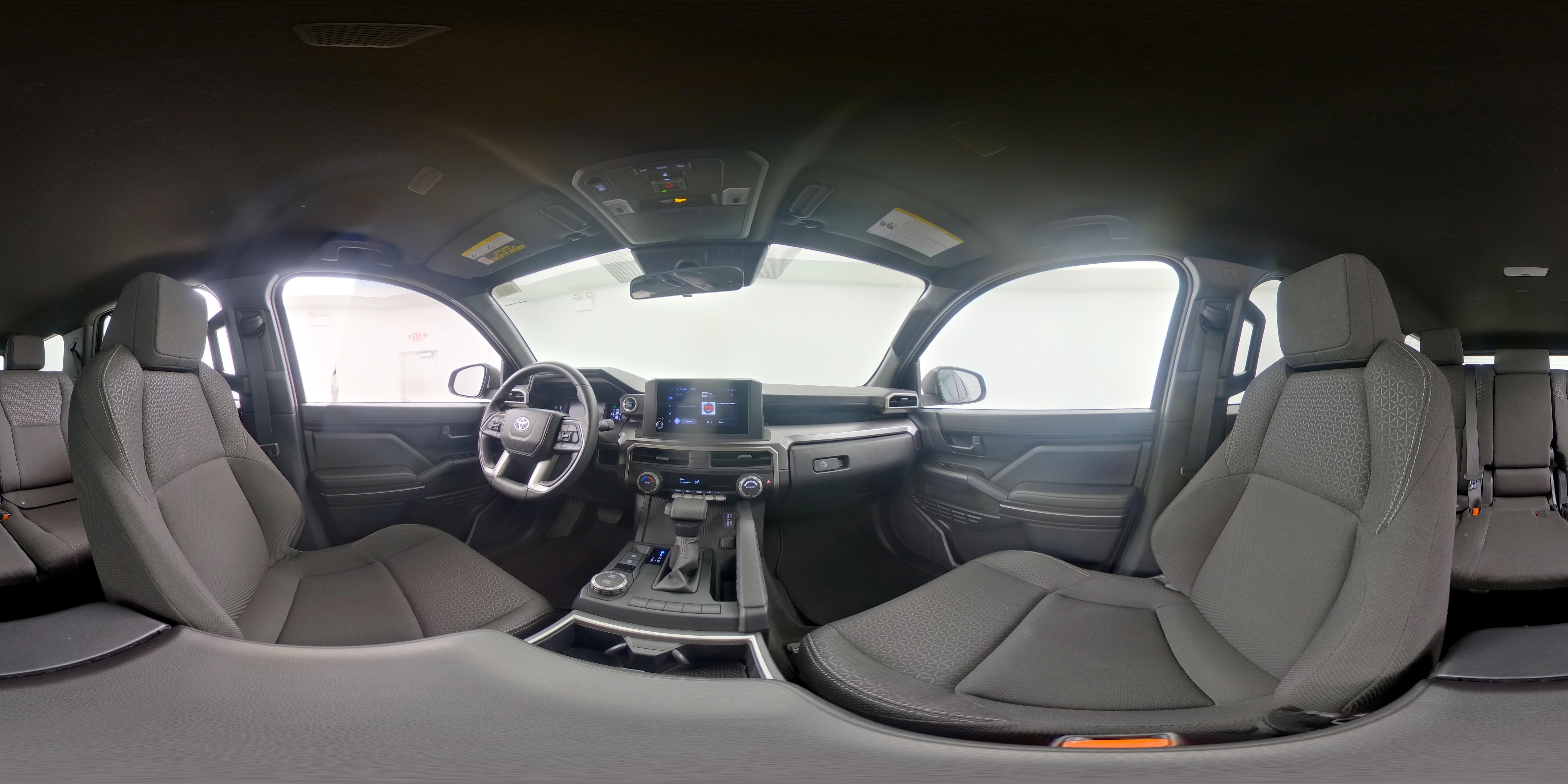 2025 Toyota 4Runner SR5 - Photo 24